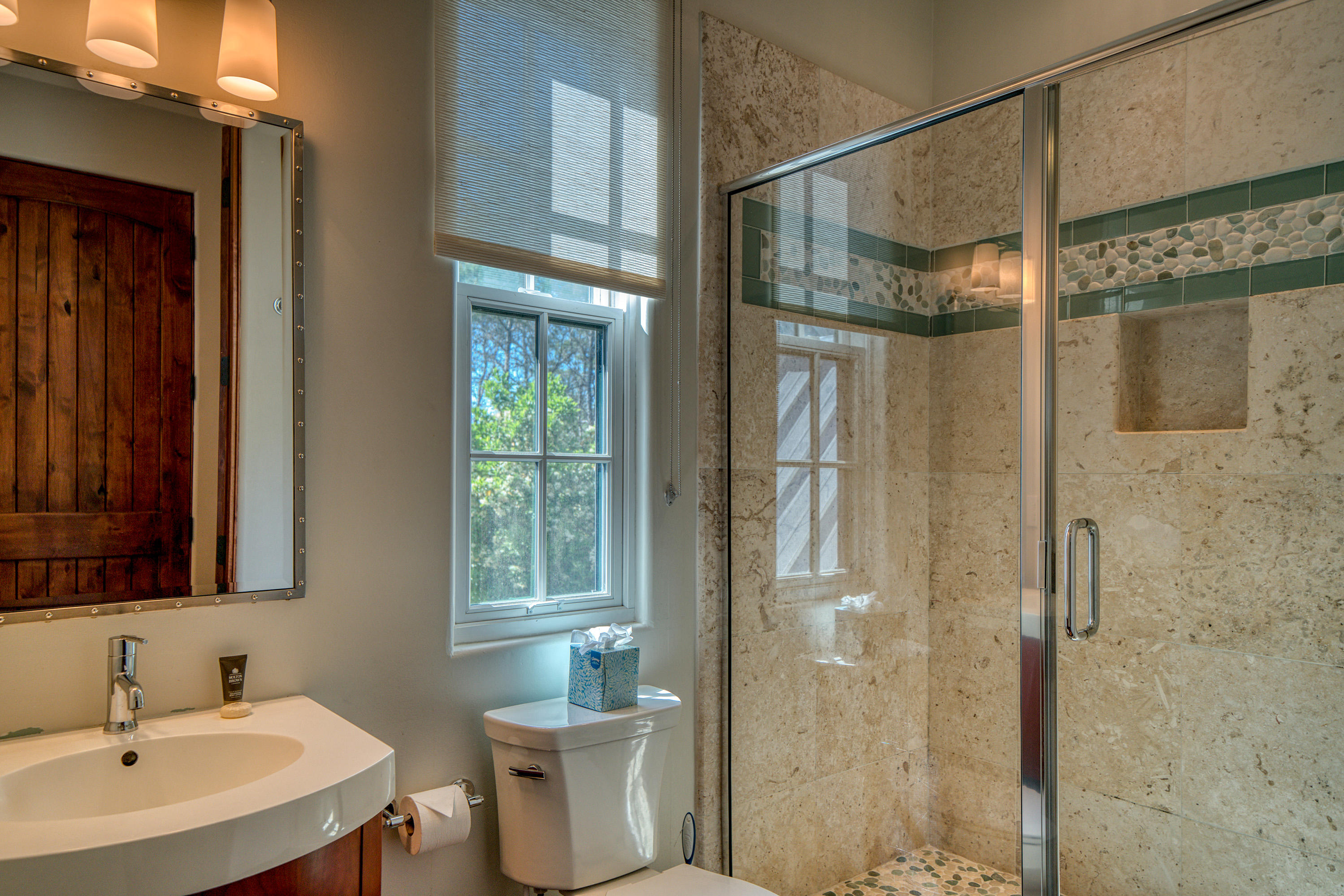 SEAGROVE VILLAGE 6TH ADD - Residential