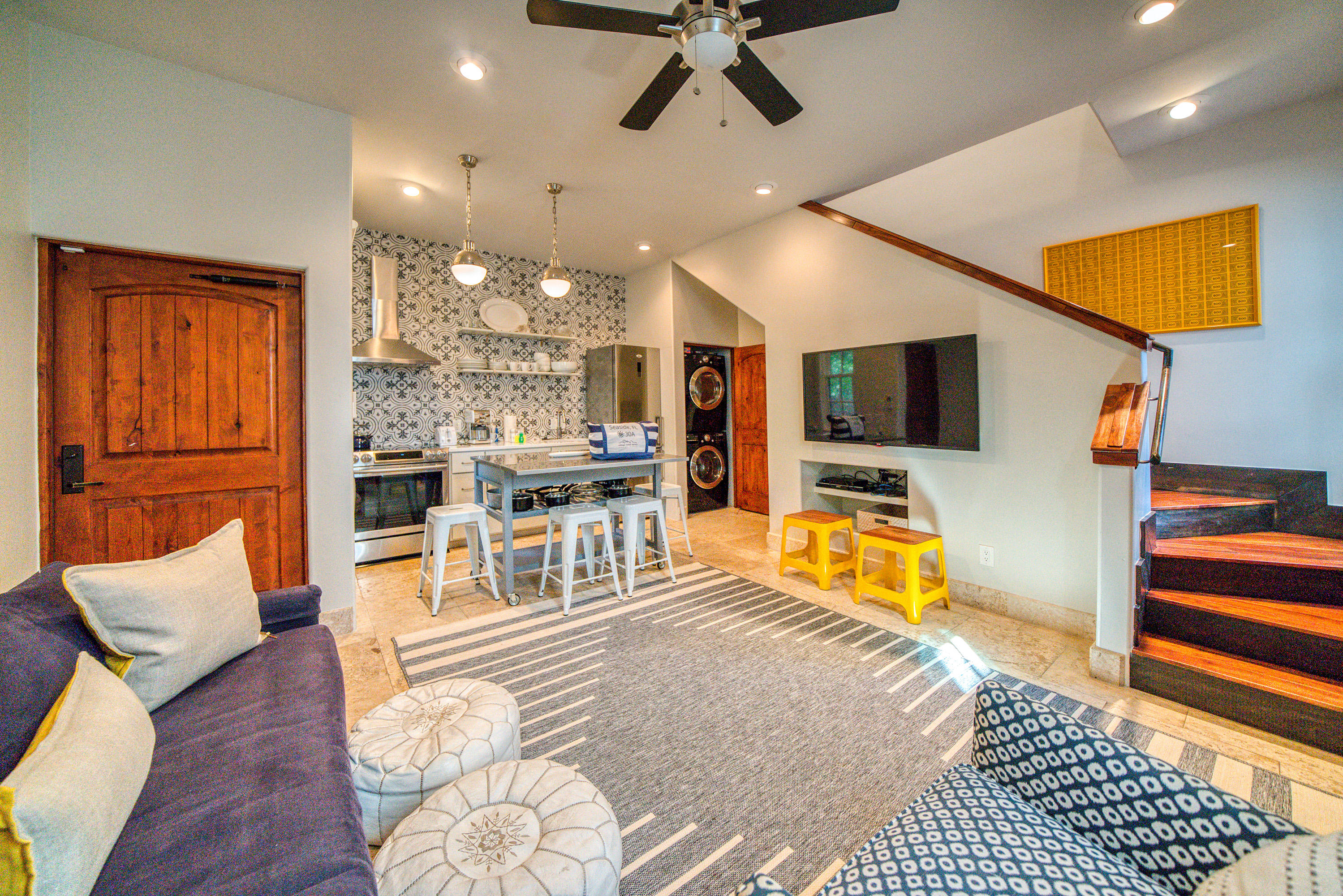 SEAGROVE VILLAGE 6TH ADD - Residential