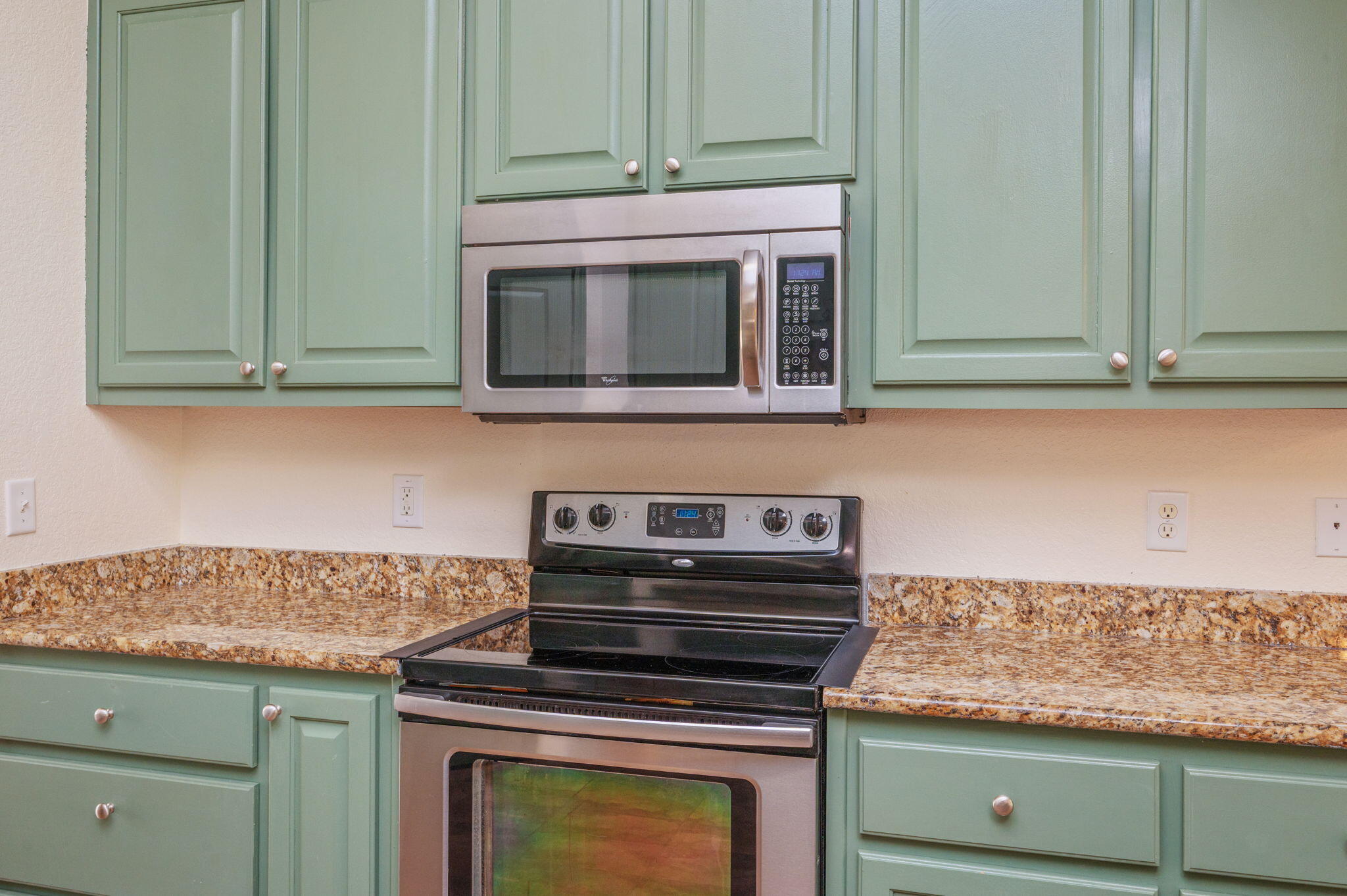 FOX VALLEY - Residential Lease