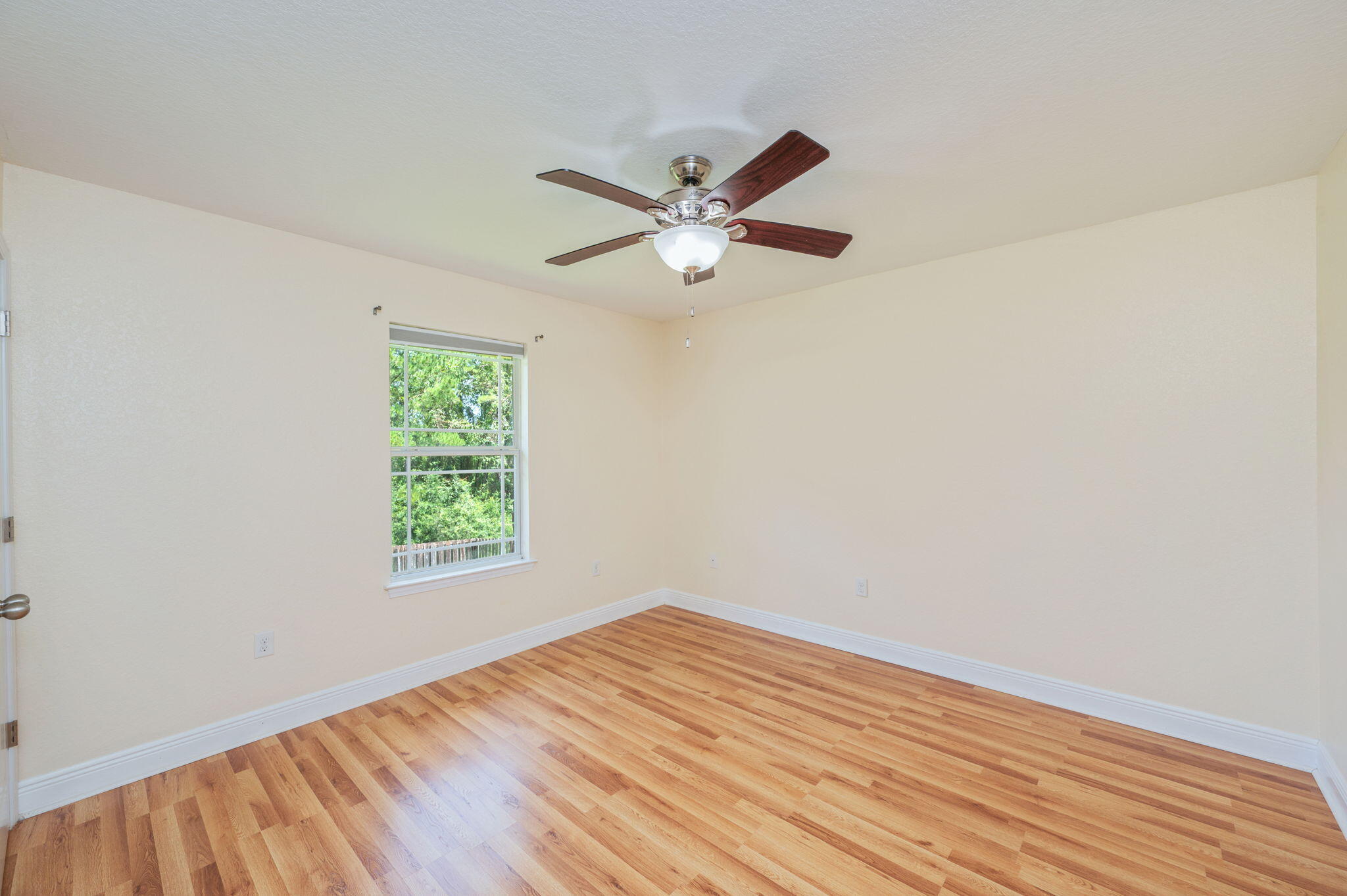 FOX VALLEY - Residential Lease