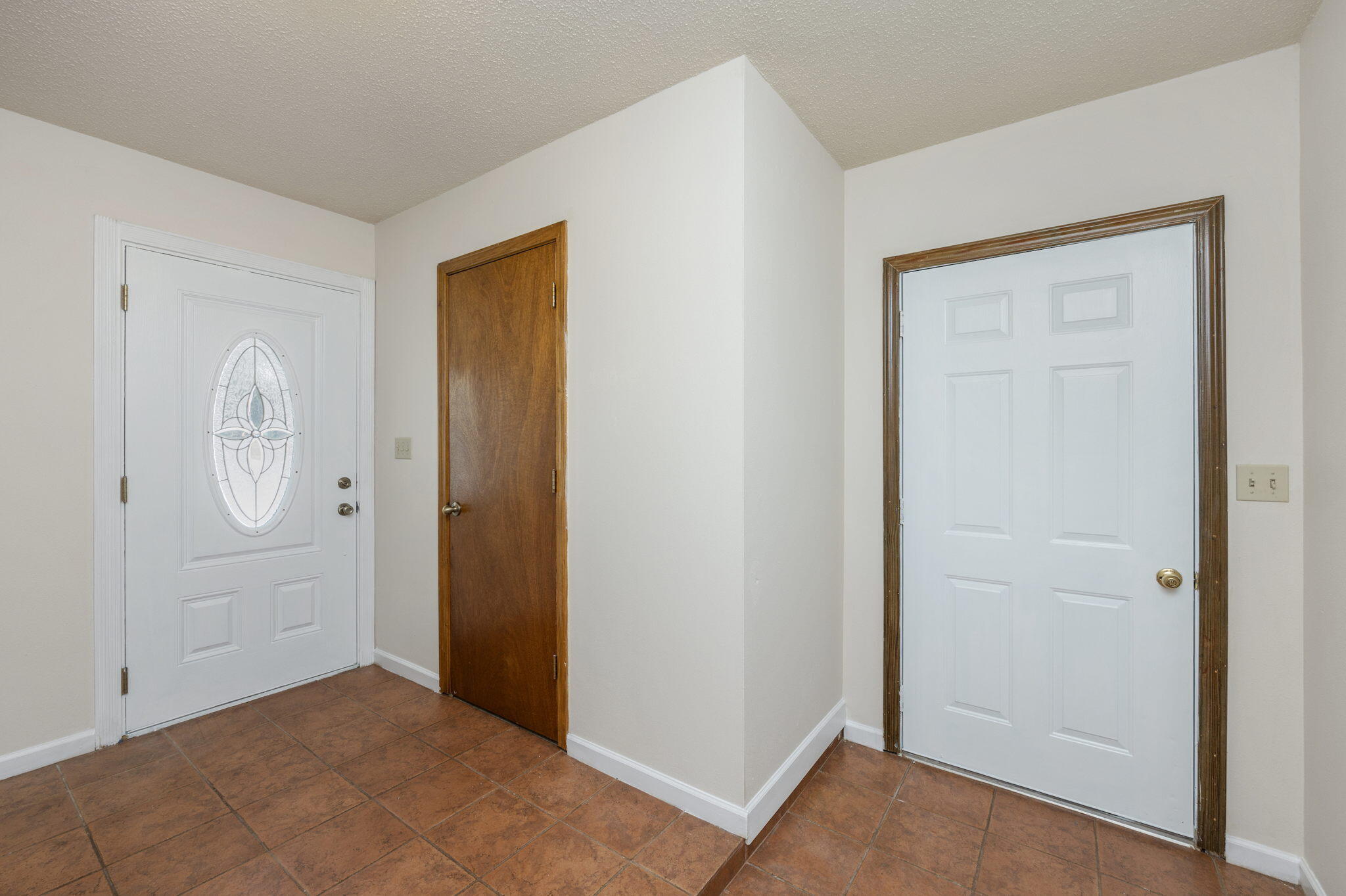 CRESTVIEW (231100.00) - Residential