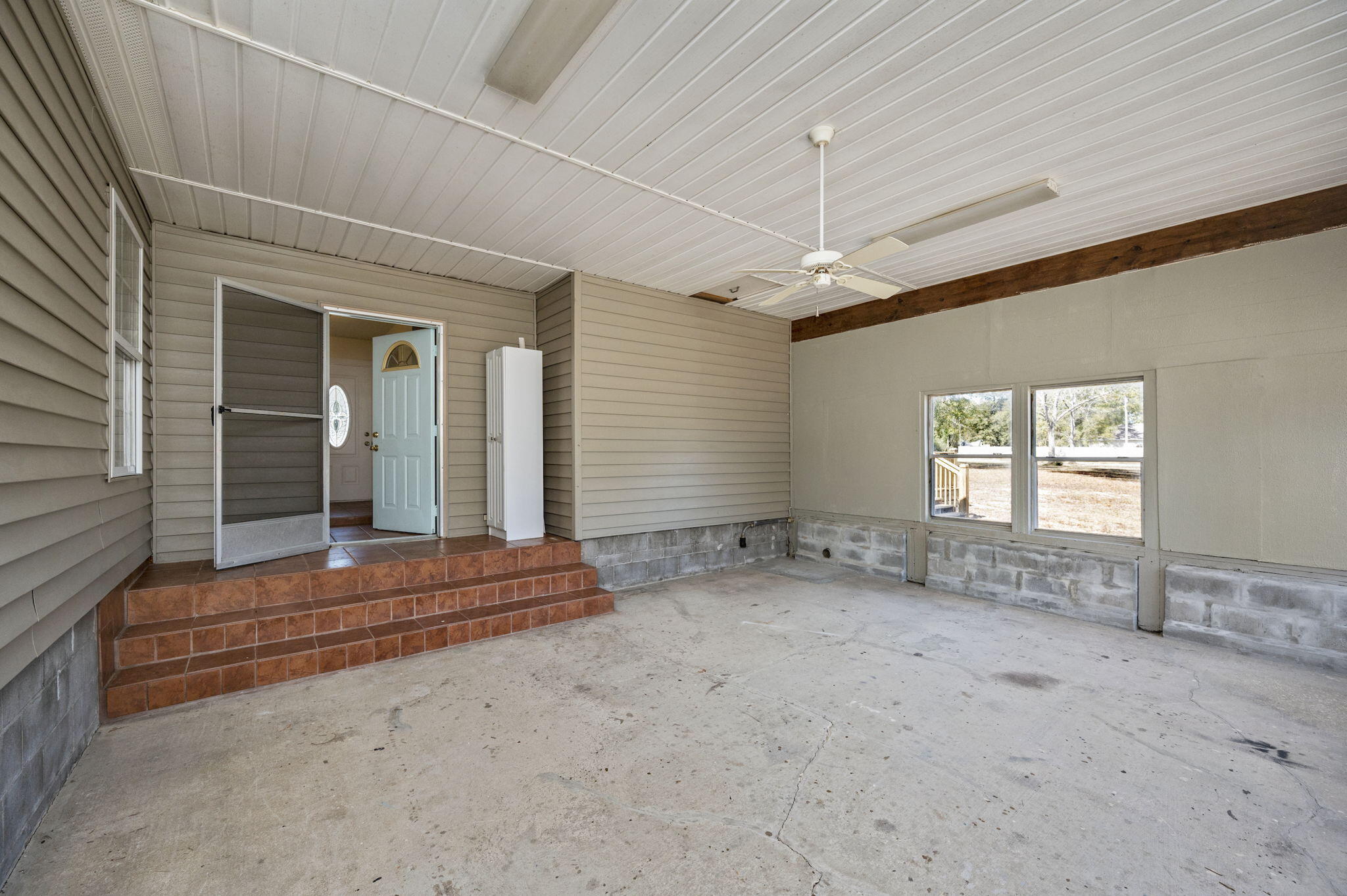 CRESTVIEW (231100.00) - Residential