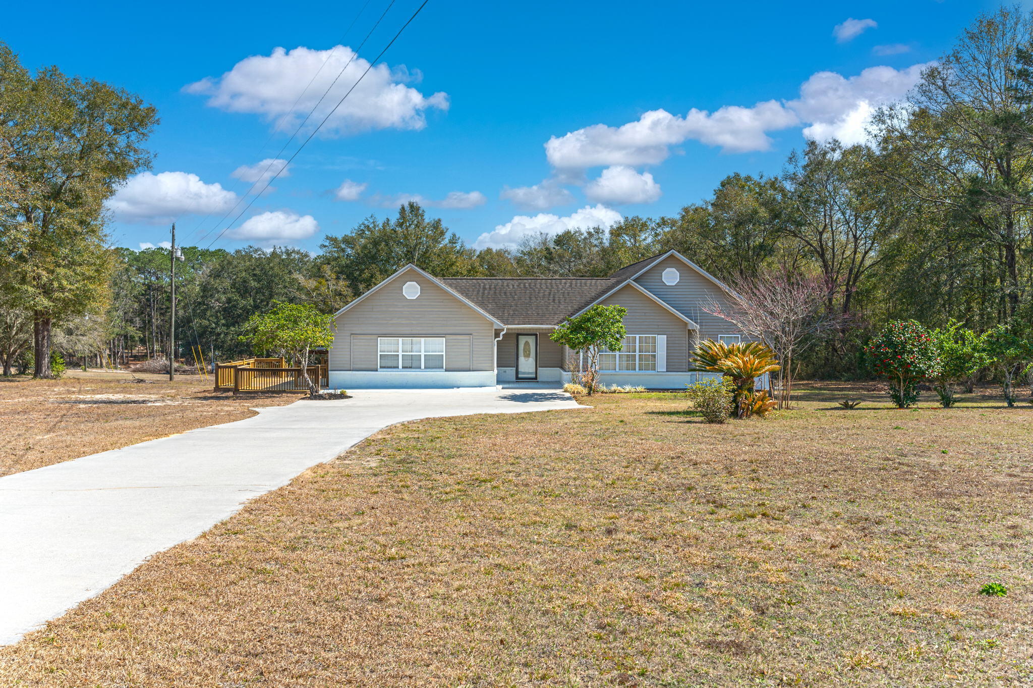 CRESTVIEW (231100.00) - Residential