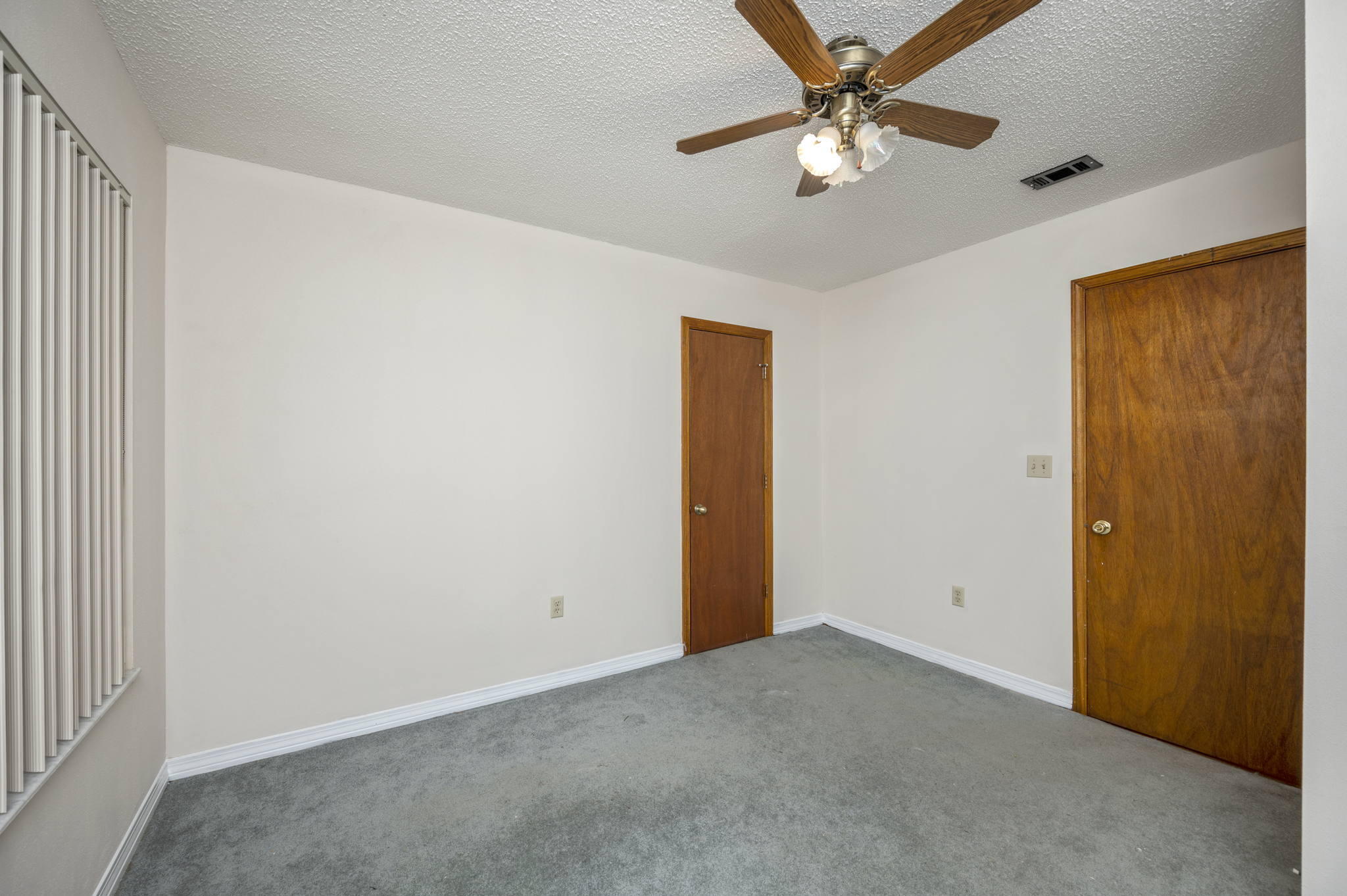 CRESTVIEW (231100.00) - Residential