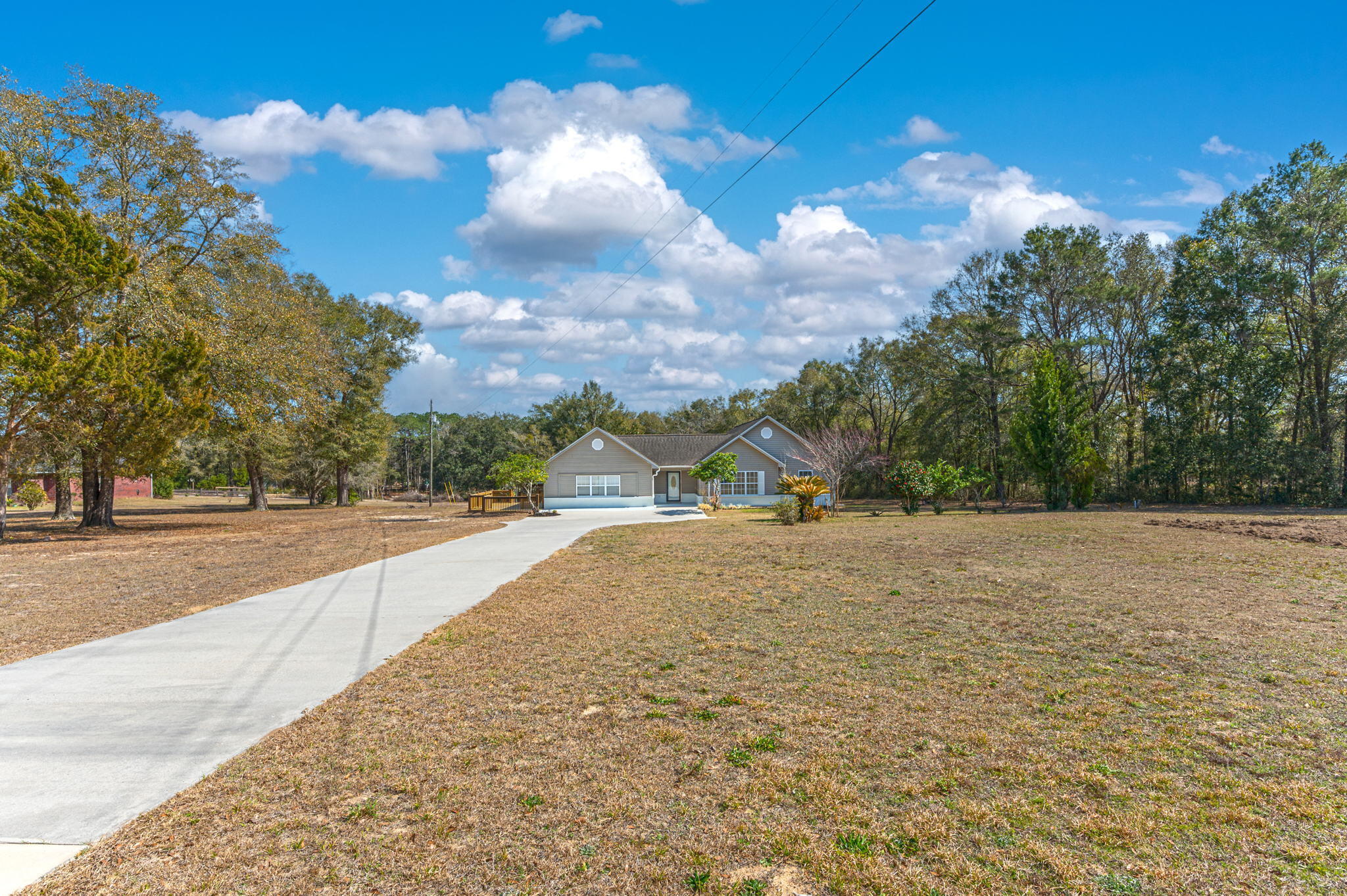 CRESTVIEW (231100.00) - Residential