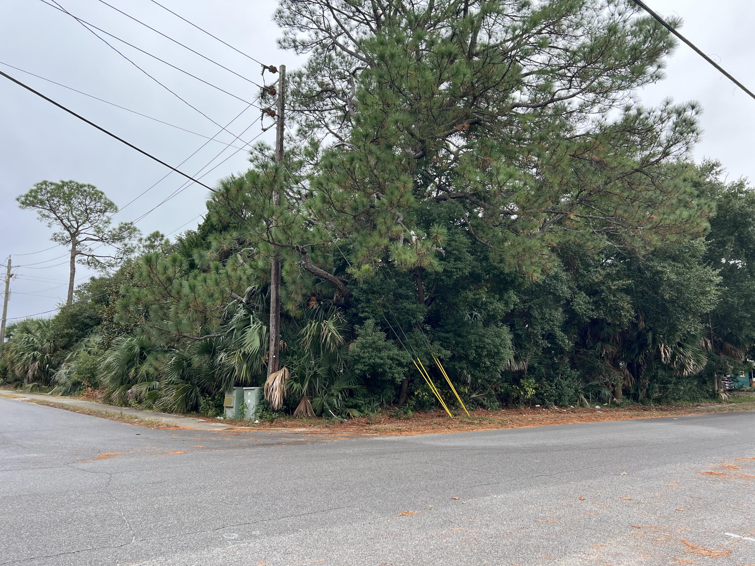 This is a rare vacant corner lot in Fort Walton Beach! Within walking distance to the bay and to Fort Walton's downtown area, and only minutes from the Gulf. Perfect place to put a home with plenty of land for an extra RV or boat garage. The owners did have a house on it at one time but was torn down in 2020. All information deemed important are to be verified by the buyer.