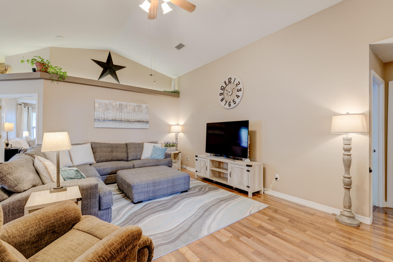 REDSTONE ESTATES - Residential