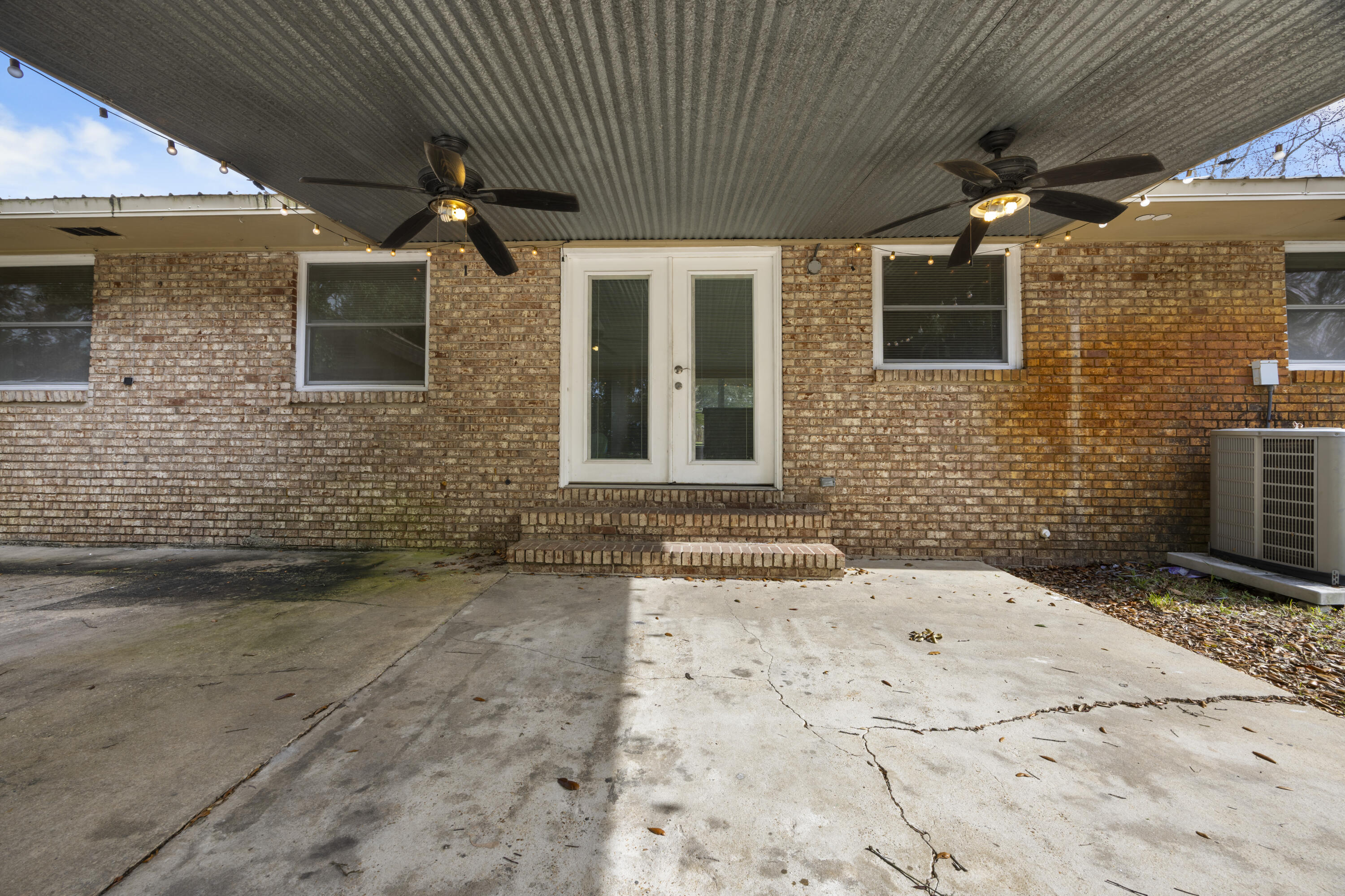 SPRING LAKE #2 - Residential