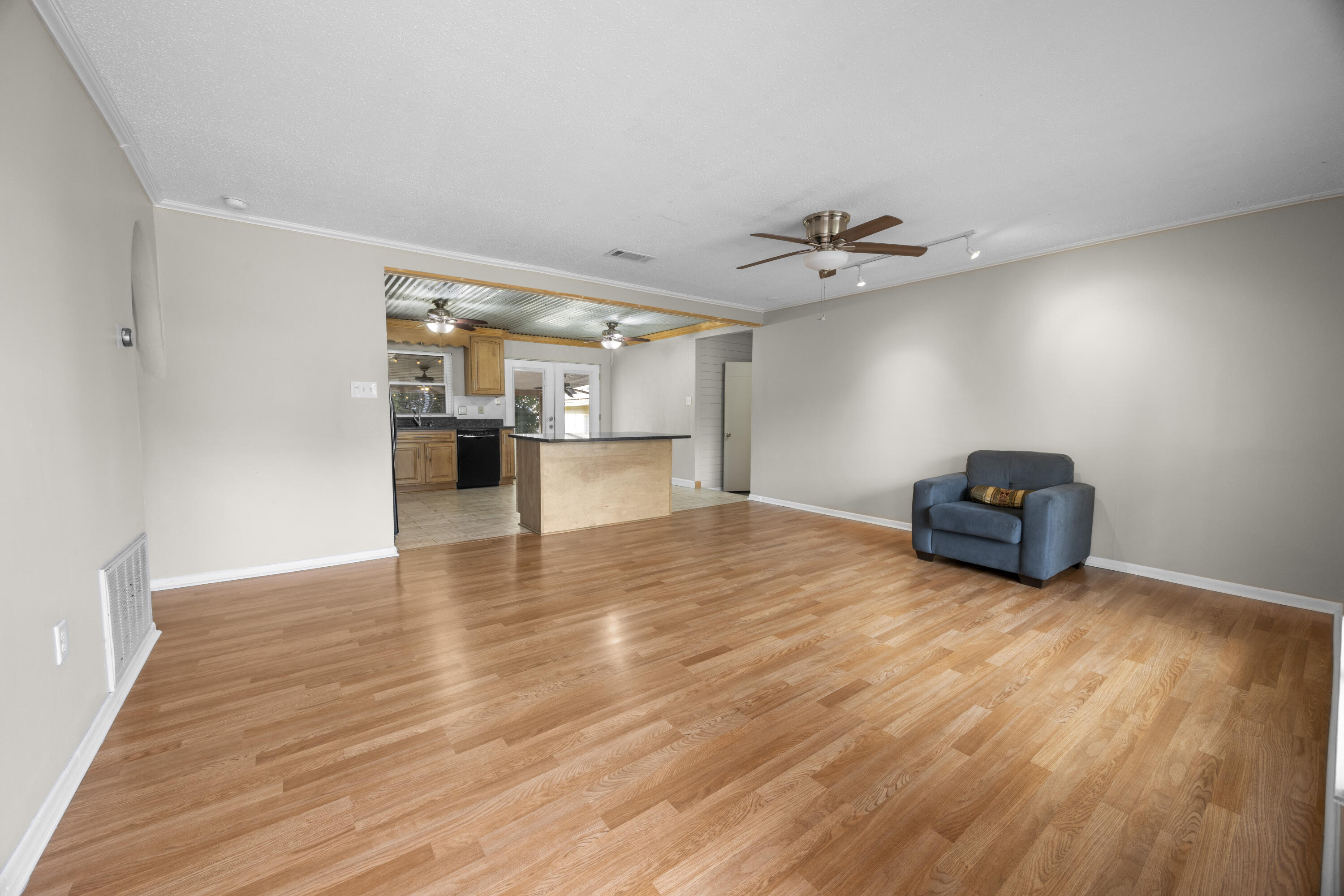 SPRING LAKE #2 - Residential