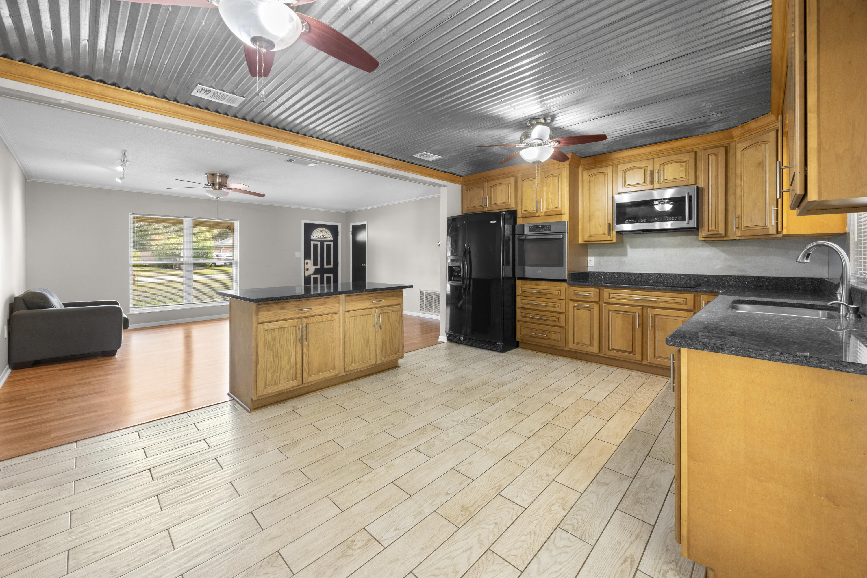 SPRING LAKE #2 - Residential