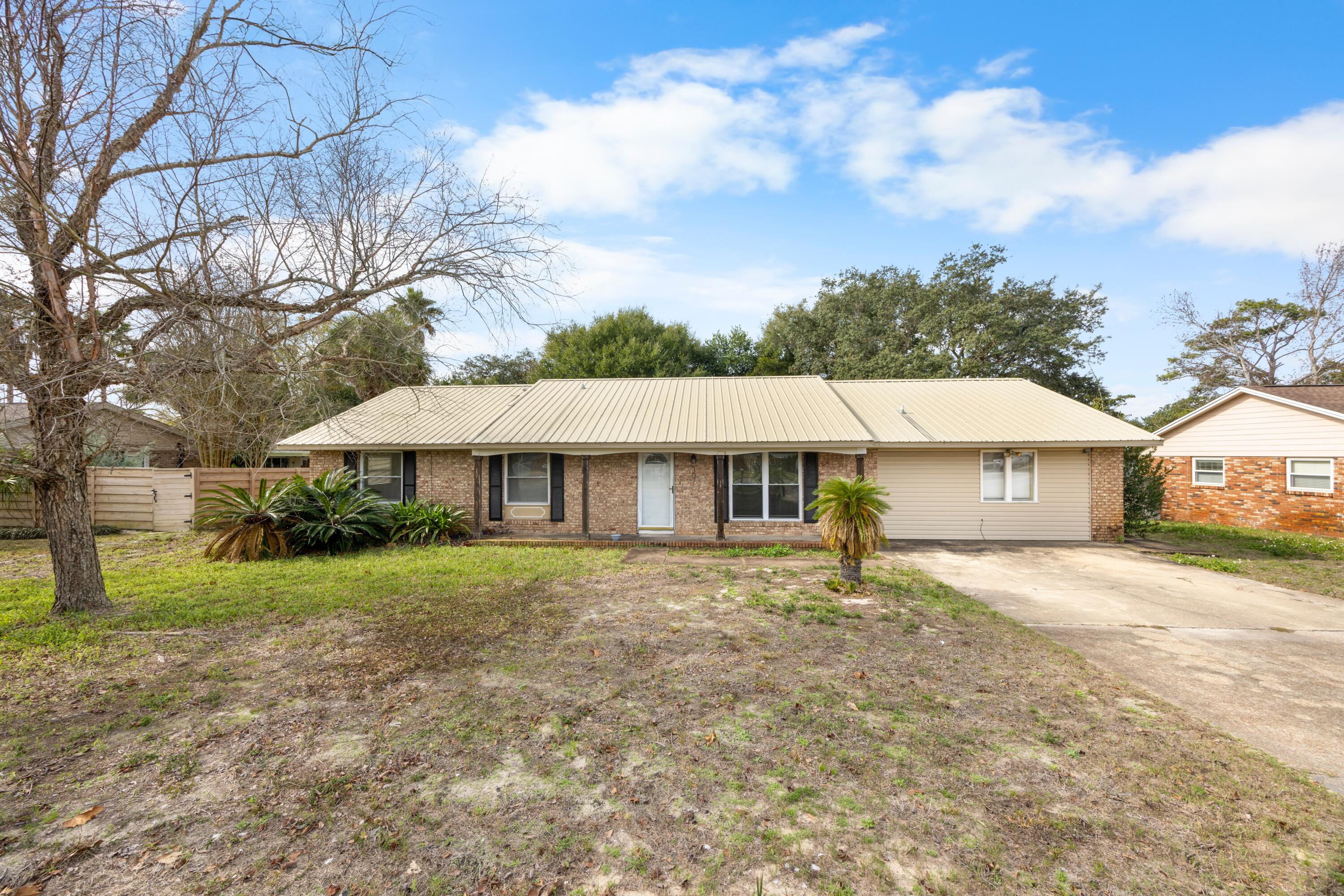 SPRING LAKE #2 - Residential