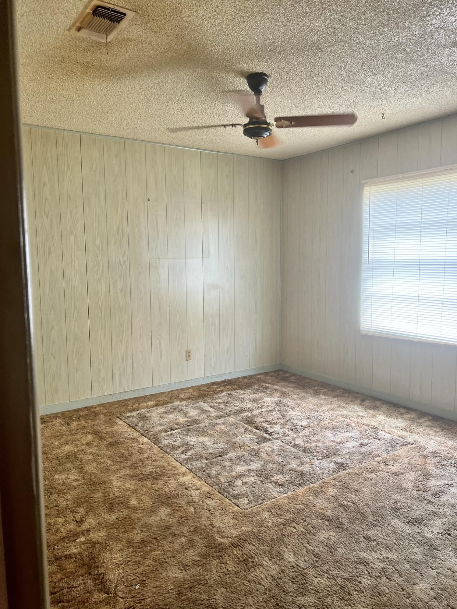 WINTHROP PLACE 1ST ADDN - Residential