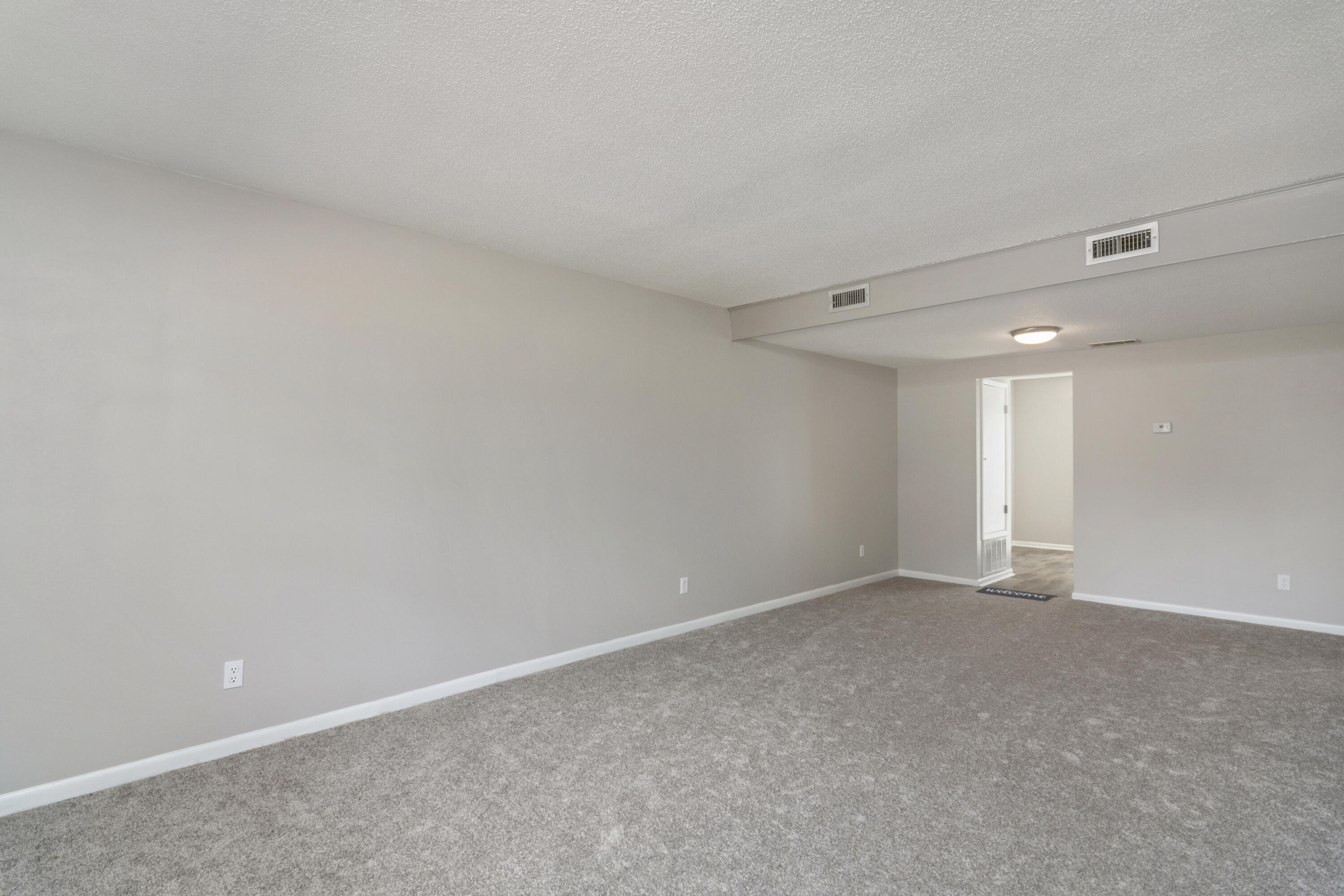PARKVIEW ESTATES T/H - Residential Lease
