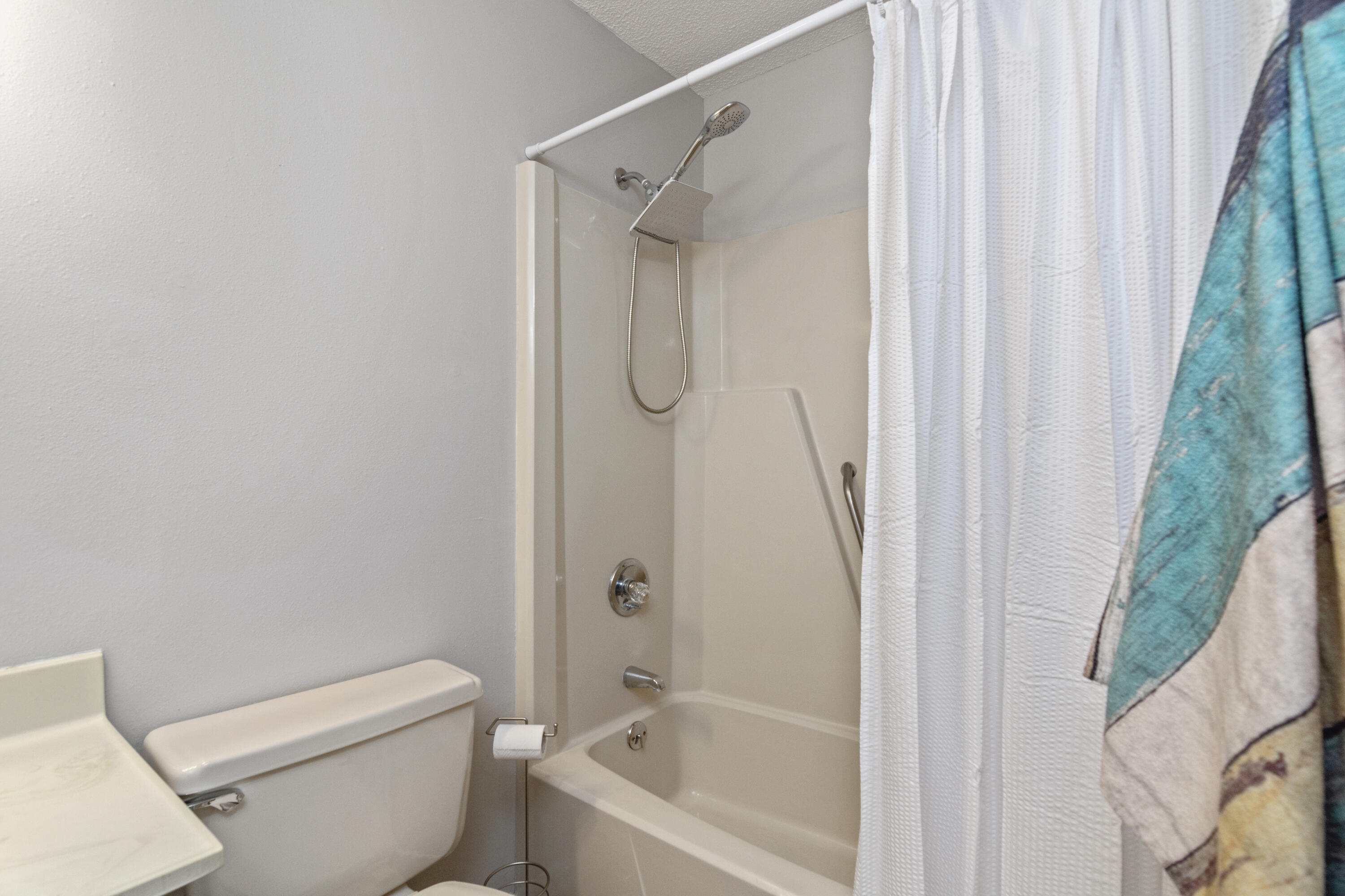 PARKVIEW ESTATES T/H - Residential Lease