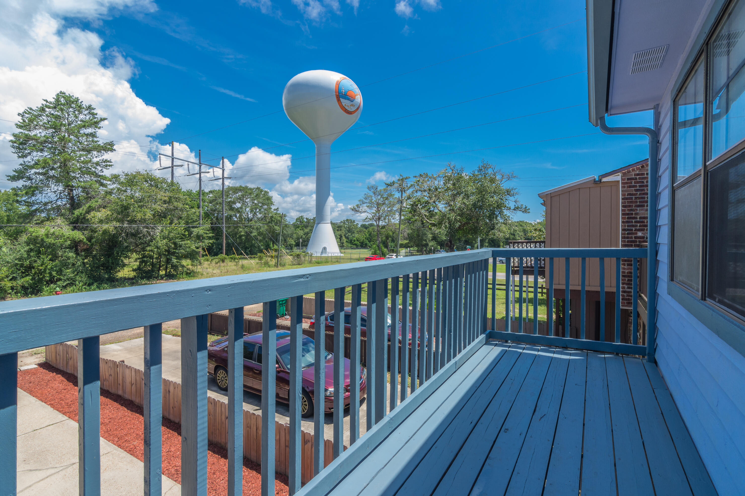 PARKVIEW ESTATES T/H - Residential Lease