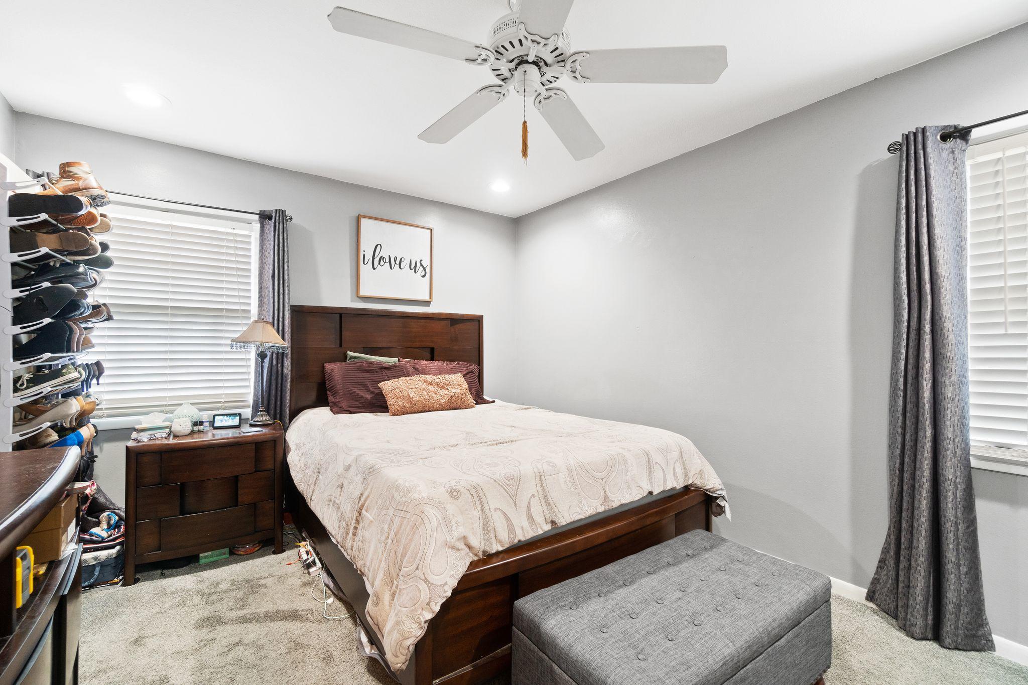 COLONIAL HEIGHTS - Residential