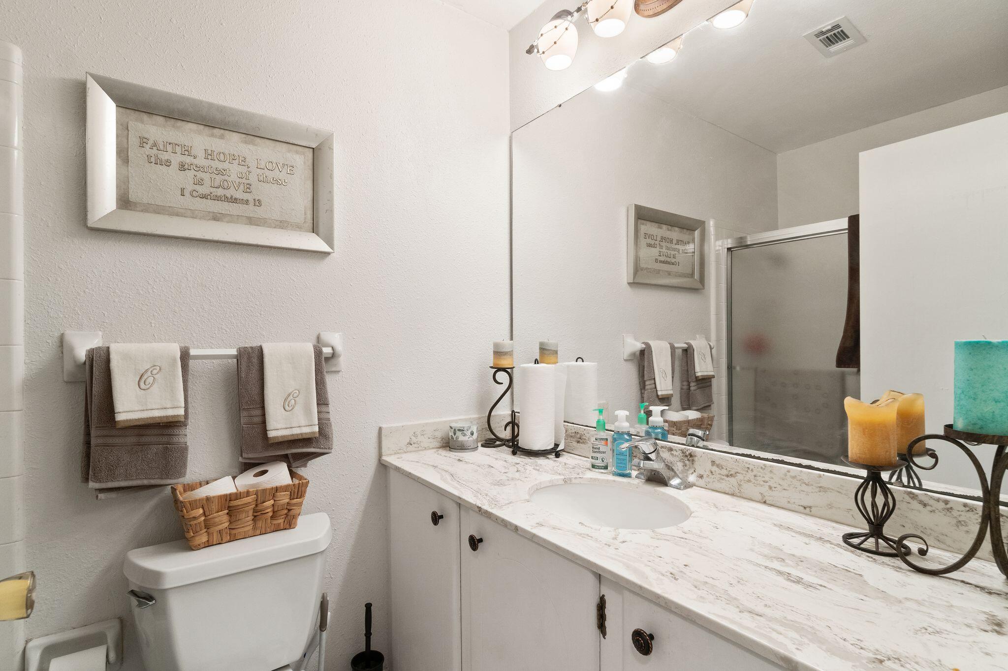 COLONIAL HEIGHTS - Residential