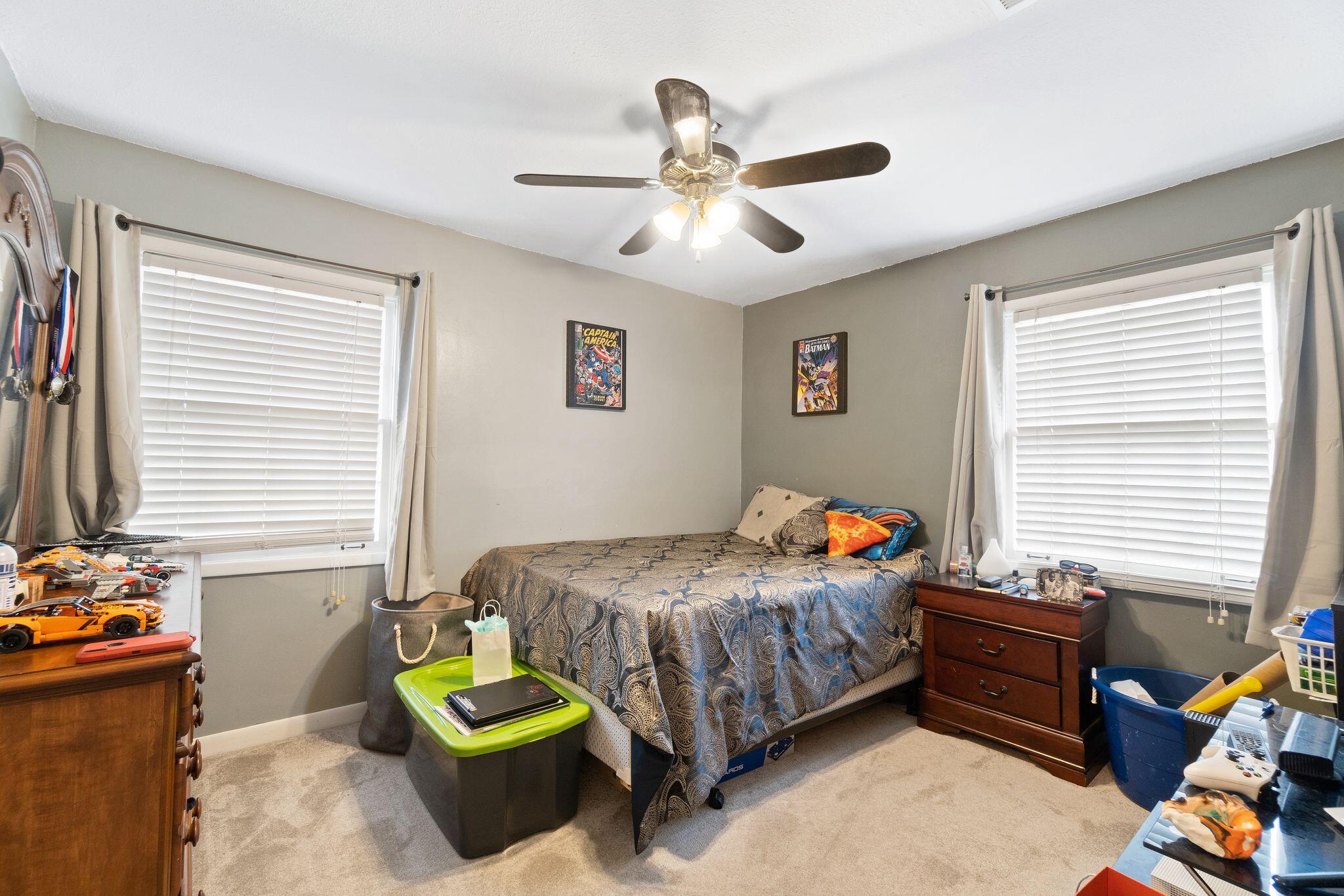 COLONIAL HEIGHTS - Residential