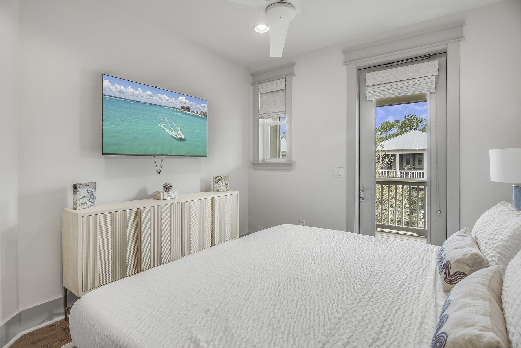 NATUREWALK AT SEAGROVE - Residential