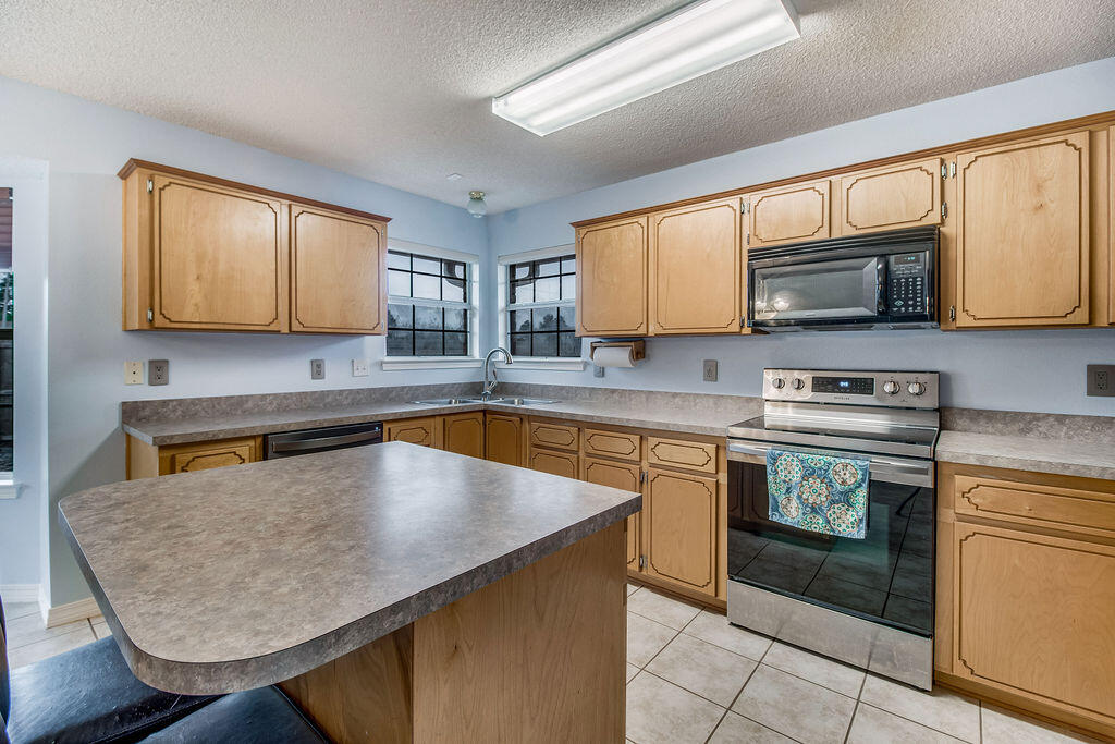 Diane's Landing - Residential