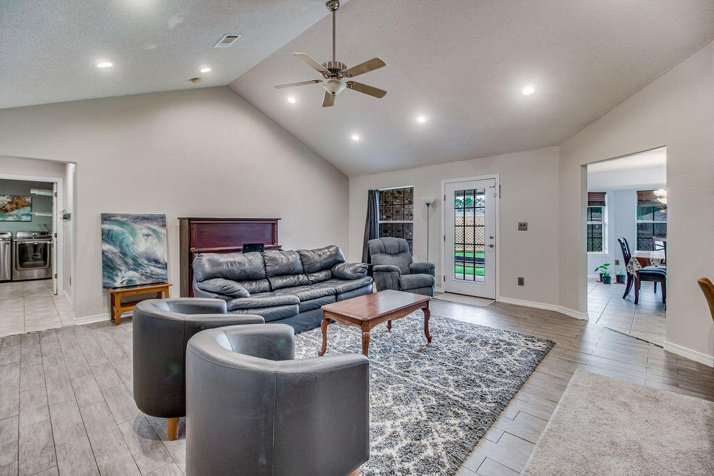 Diane's Landing - Residential