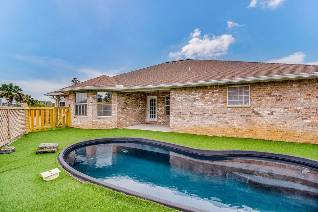 Diane's Landing - Residential