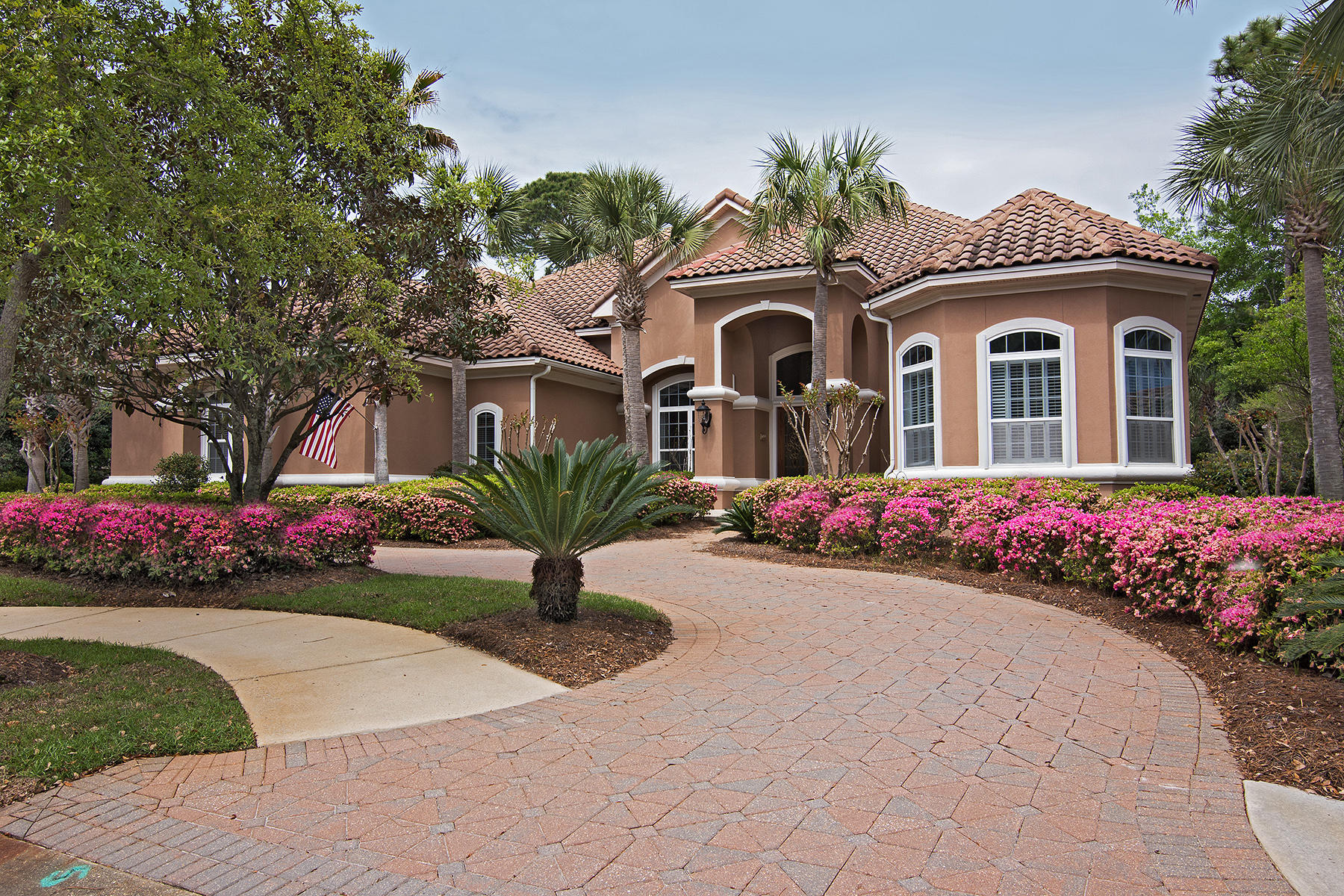 BURNT PINE - Residential