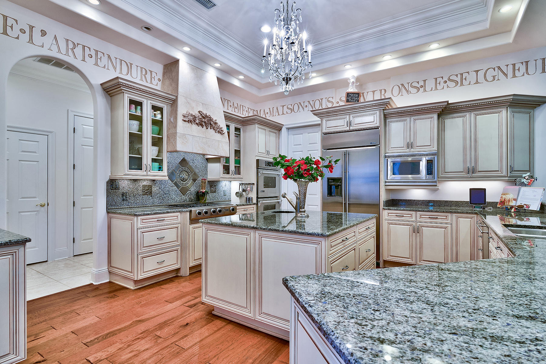 BURNT PINE - Residential