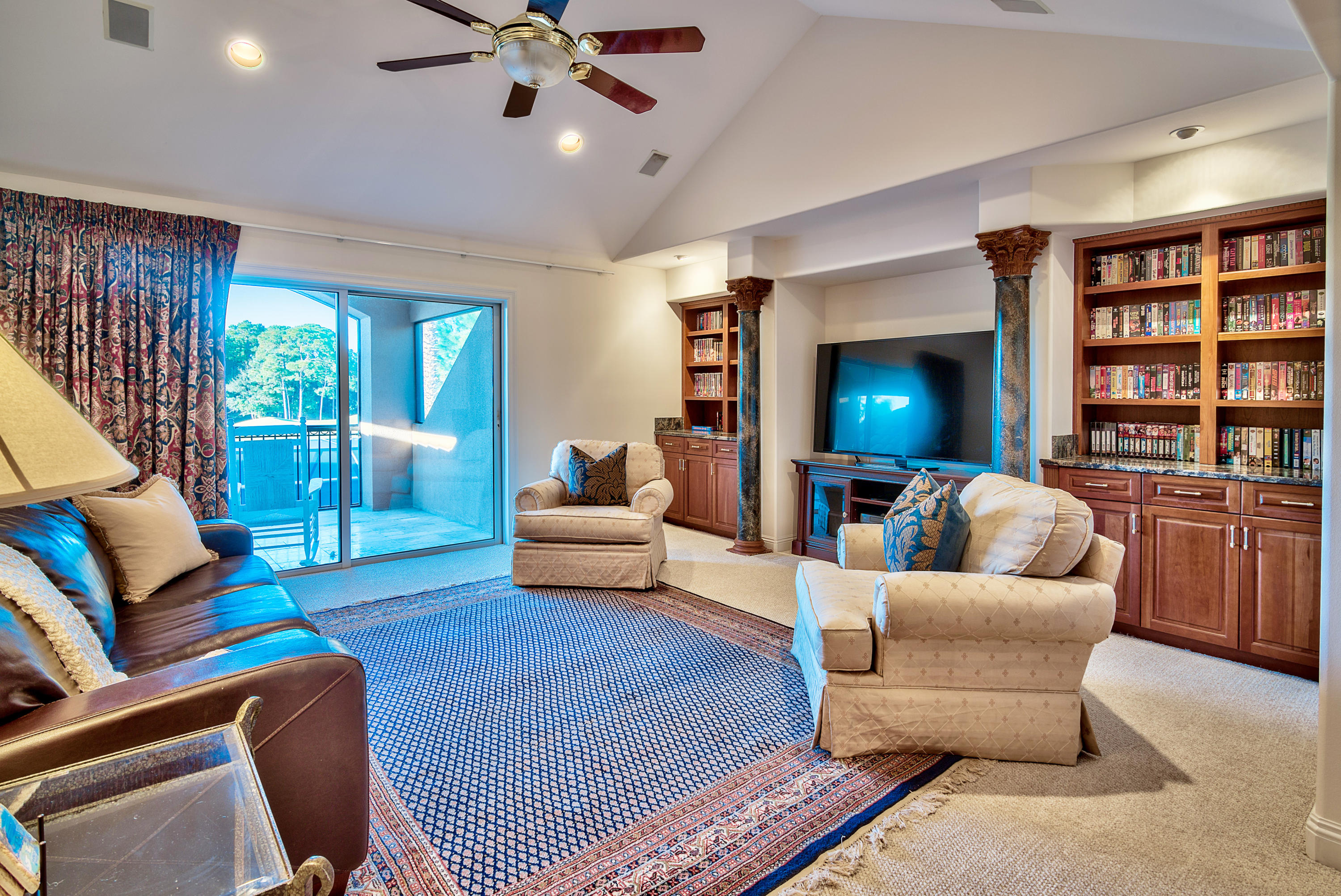 BURNT PINE - Residential