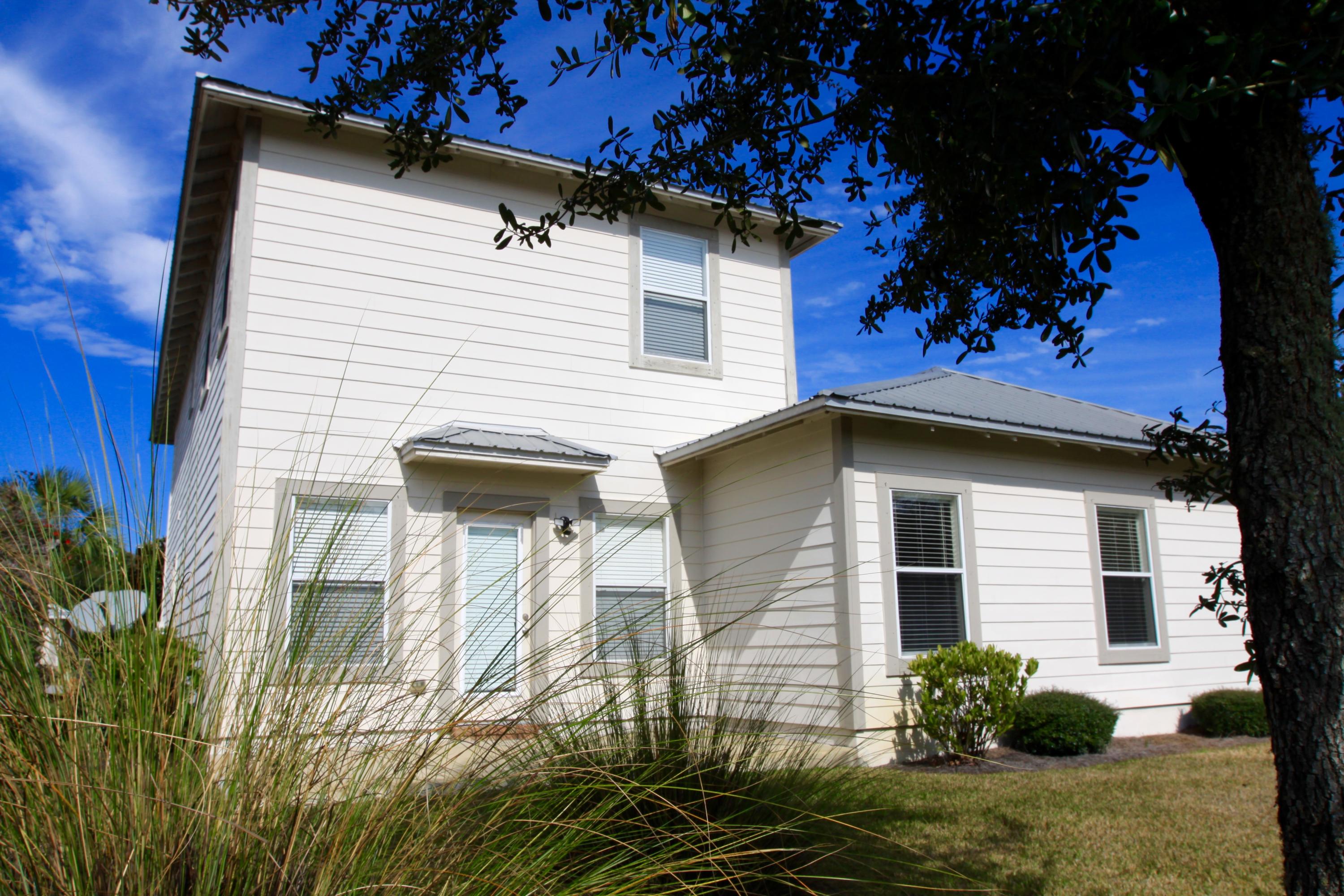 EAGLE BAY - Residential