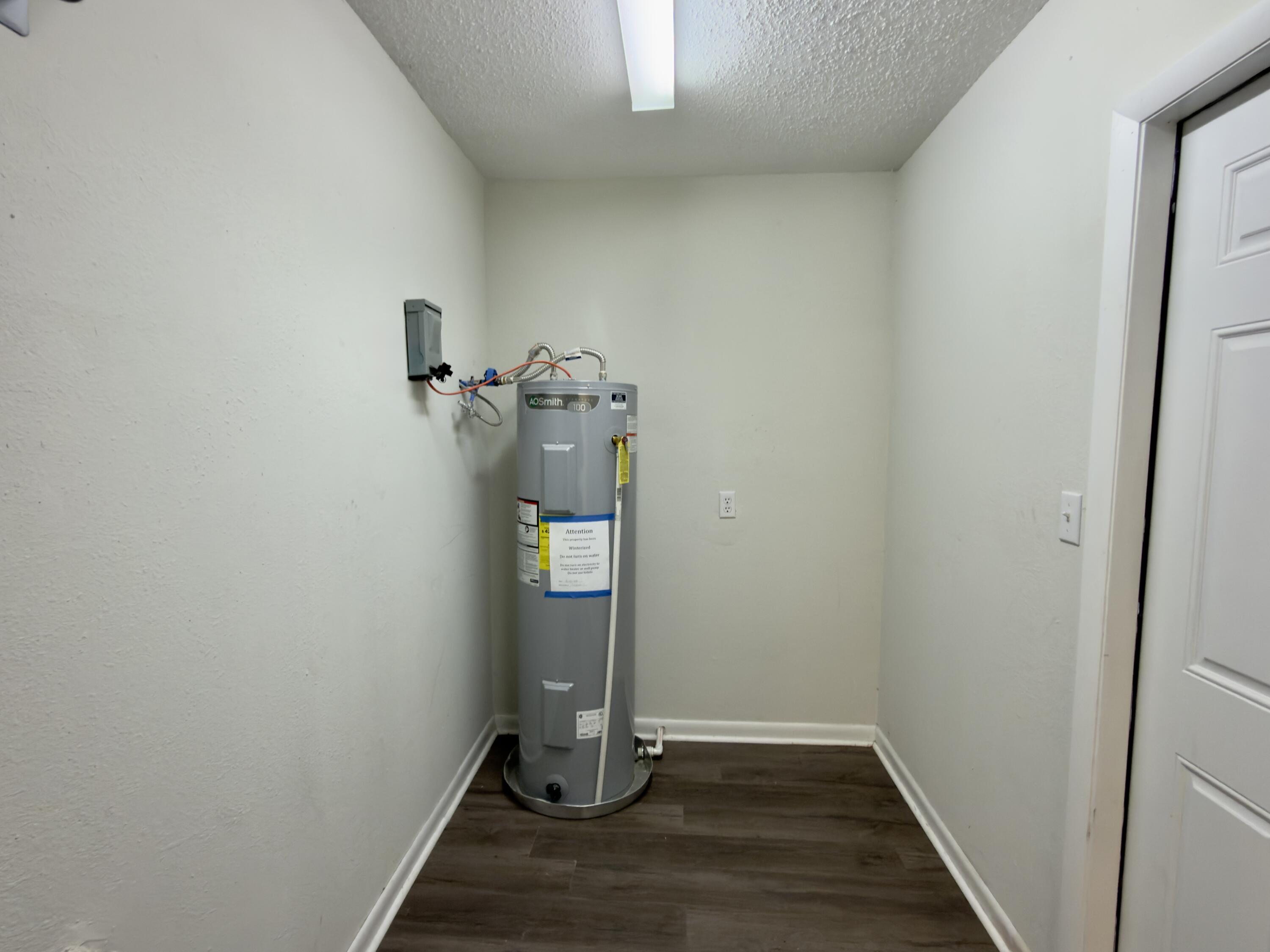 TALL PINES - Residential