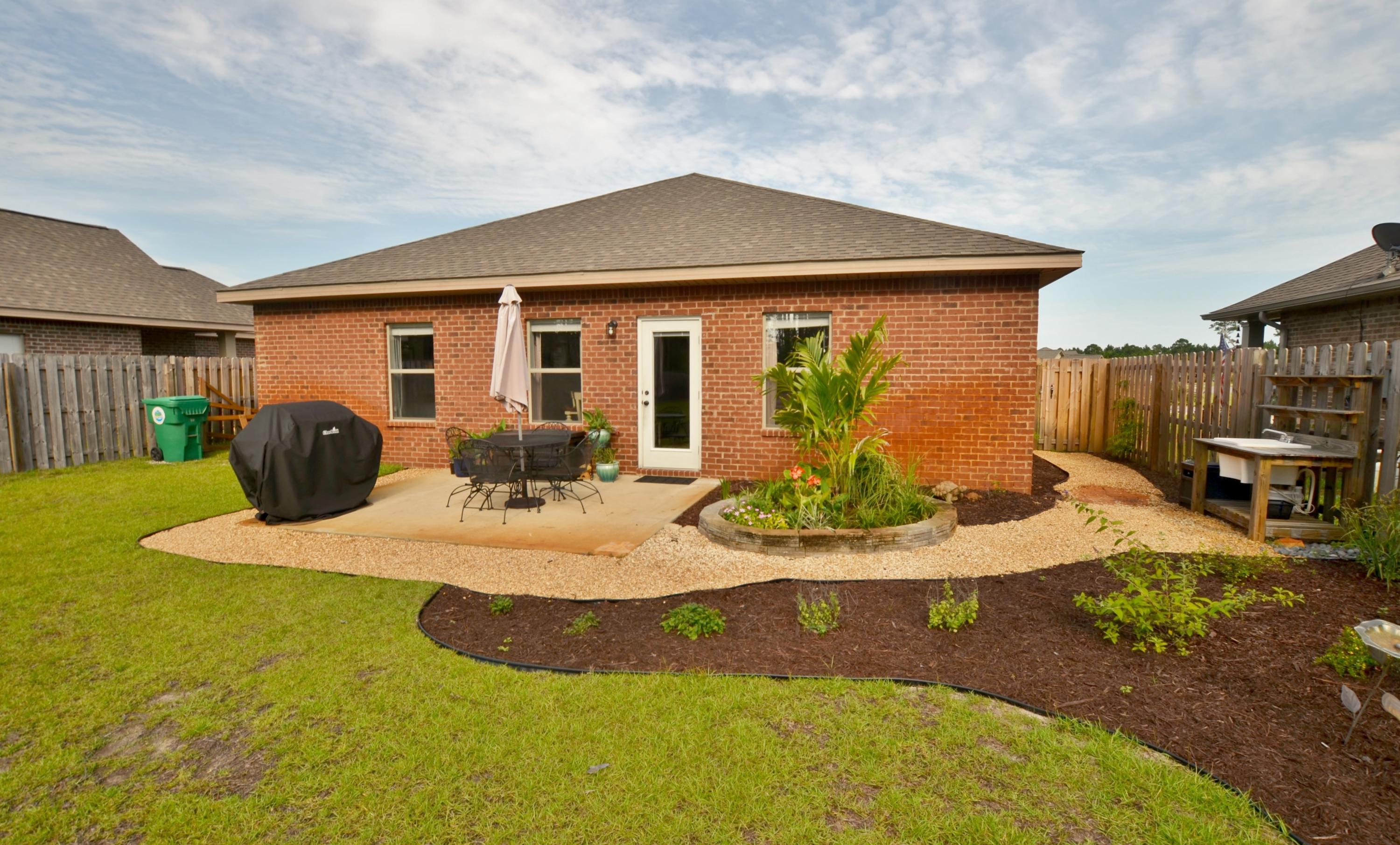DRIFTWOOD ESTATES - Residential Lease