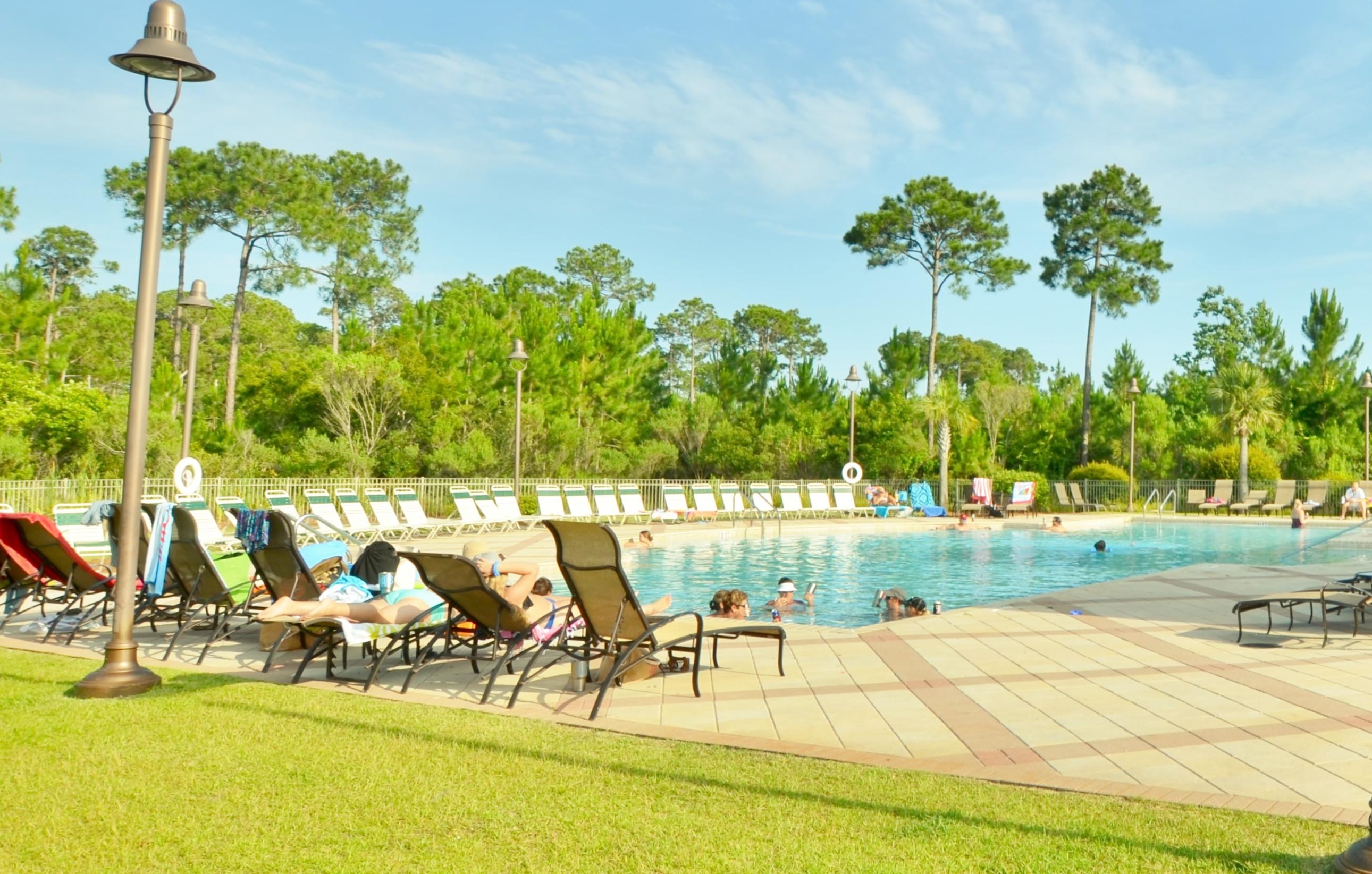 DRIFTWOOD ESTATES - Residential Lease