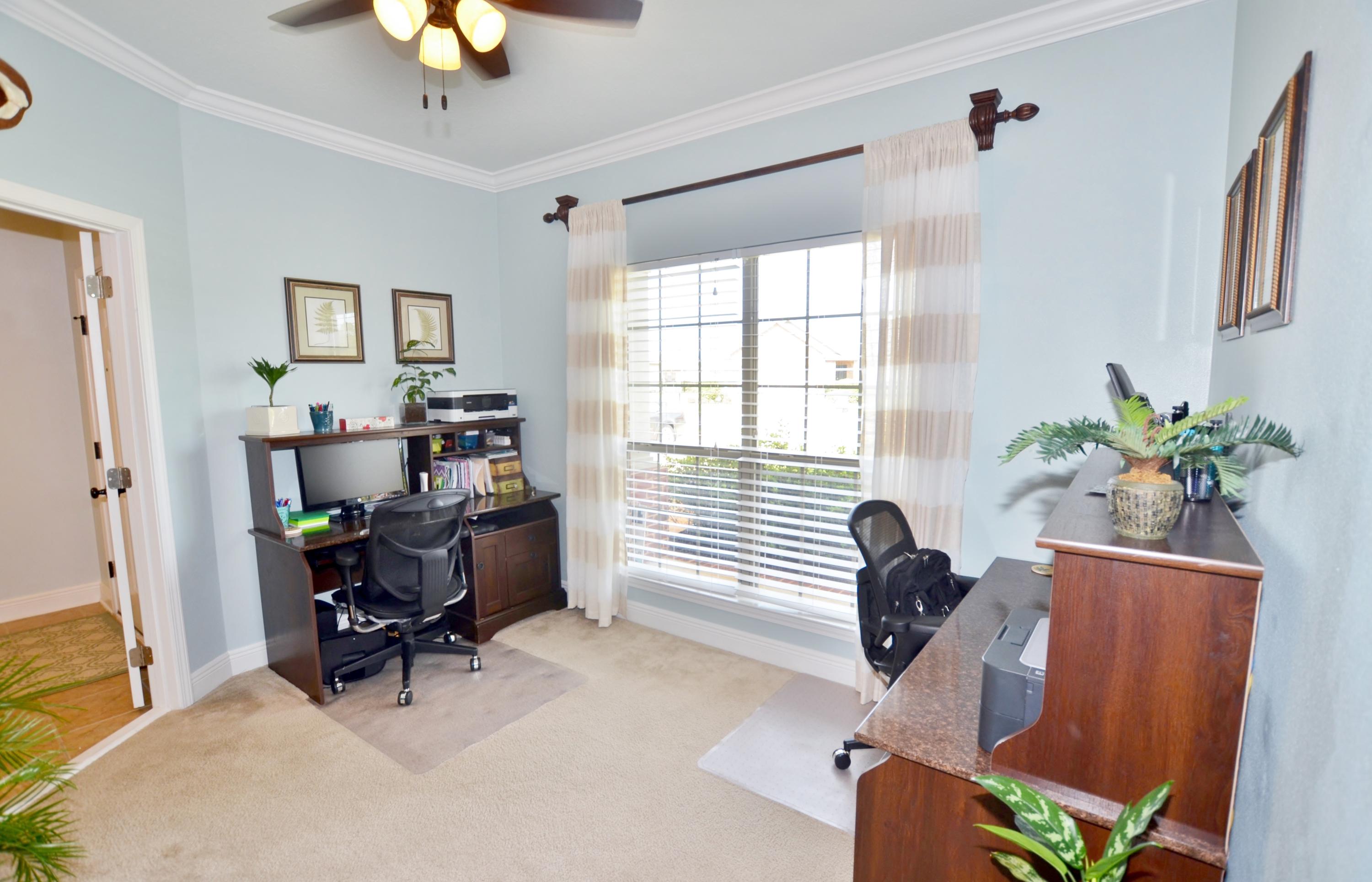 DRIFTWOOD ESTATES - Residential Lease