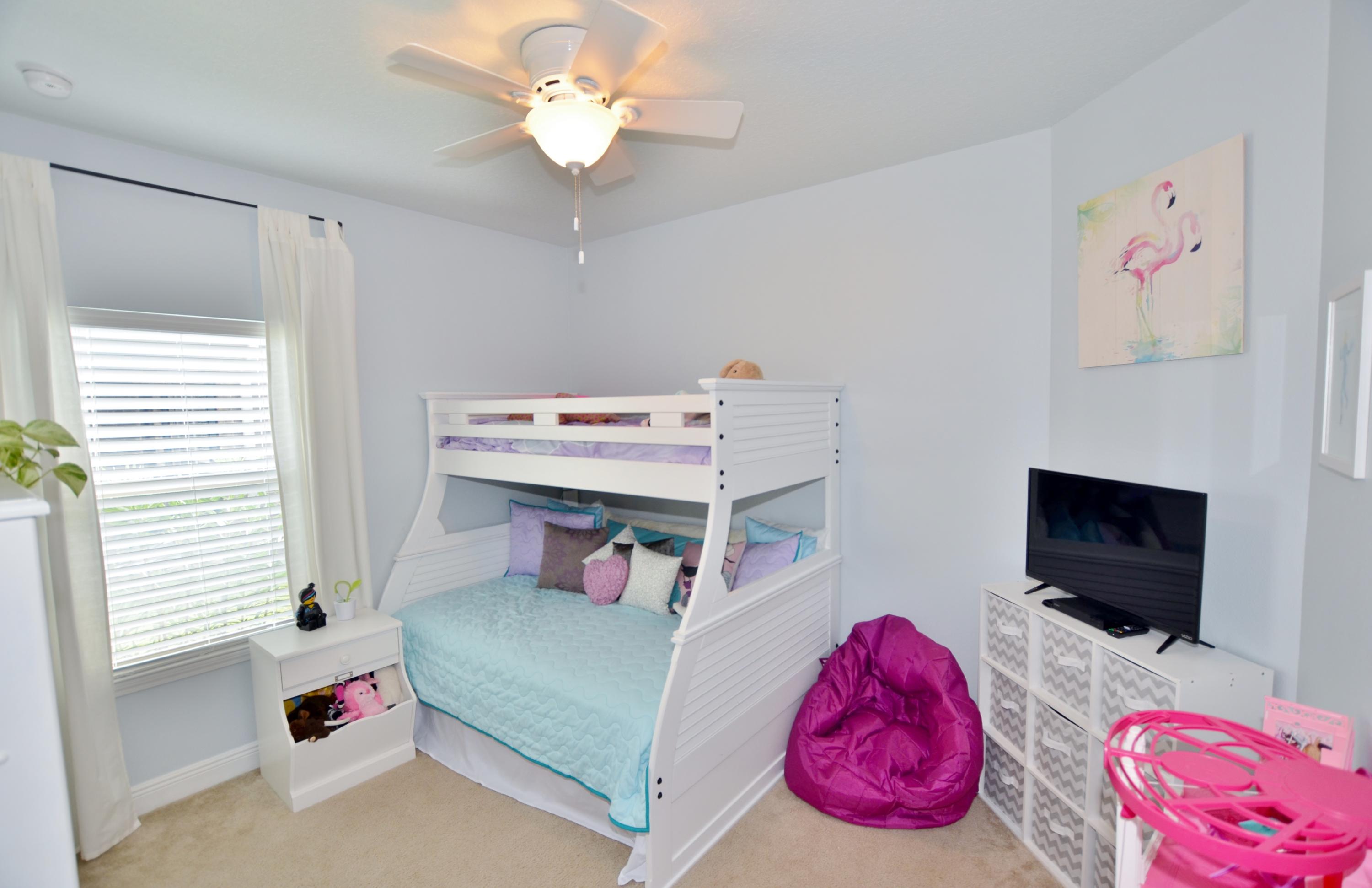 DRIFTWOOD ESTATES - Residential Lease