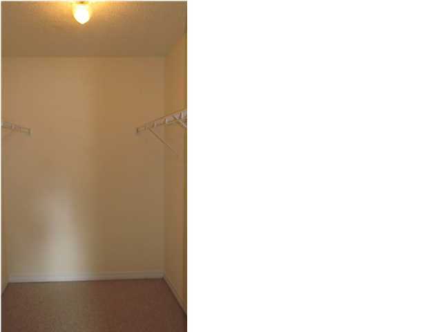 HIDDEN COVE T/H - Residential Lease