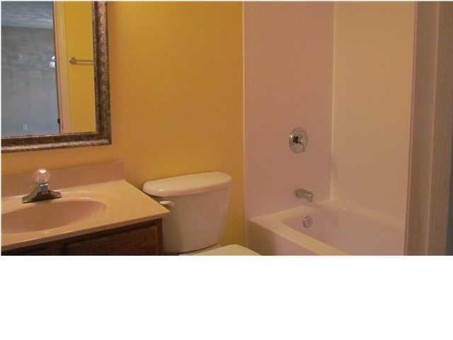 HIDDEN COVE T/H - Residential Lease