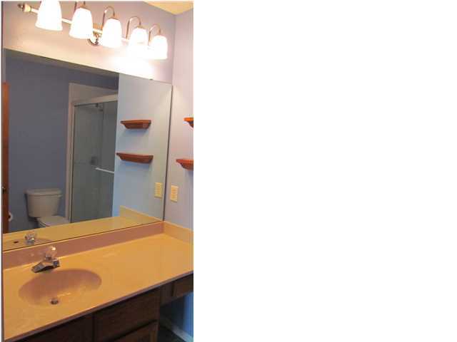 HIDDEN COVE T/H - Residential Lease