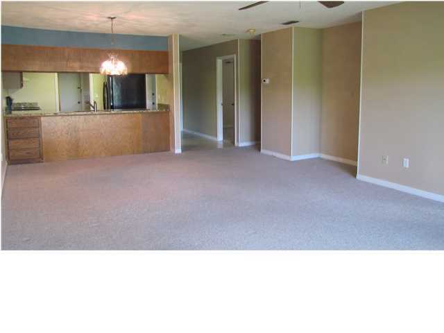 HIDDEN COVE T/H - Residential Lease