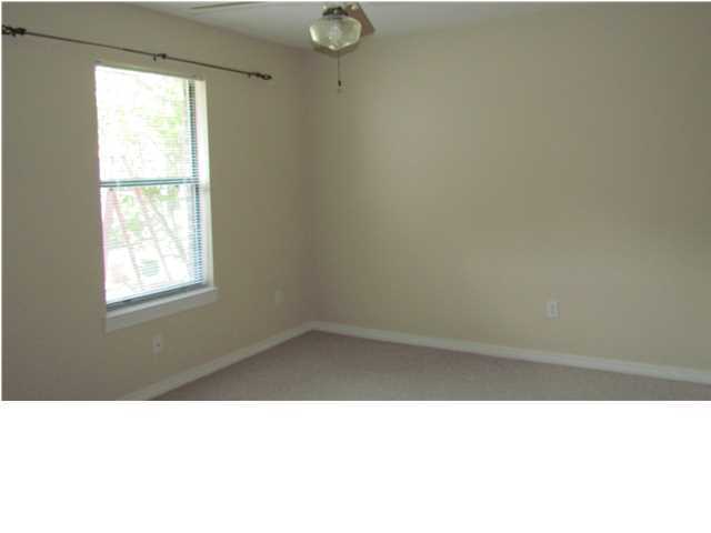 HIDDEN COVE T/H - Residential Lease