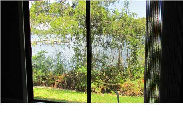 HIDDEN COVE T/H - Residential Lease