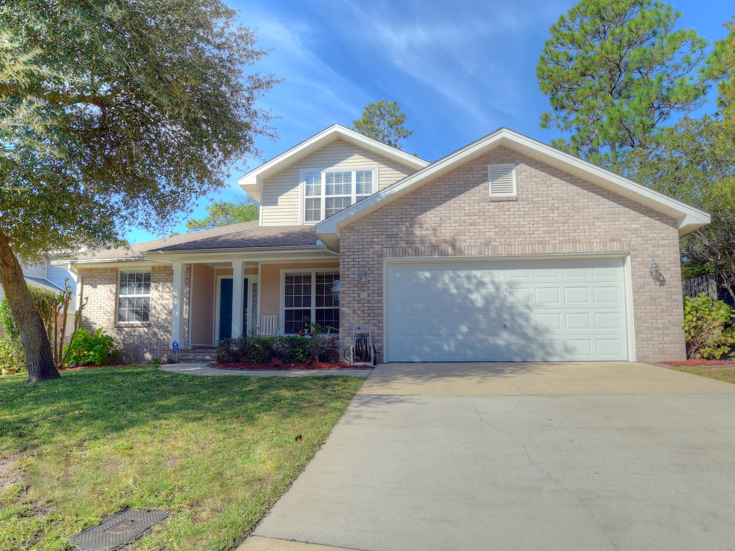 WOODRIDGE - Residential