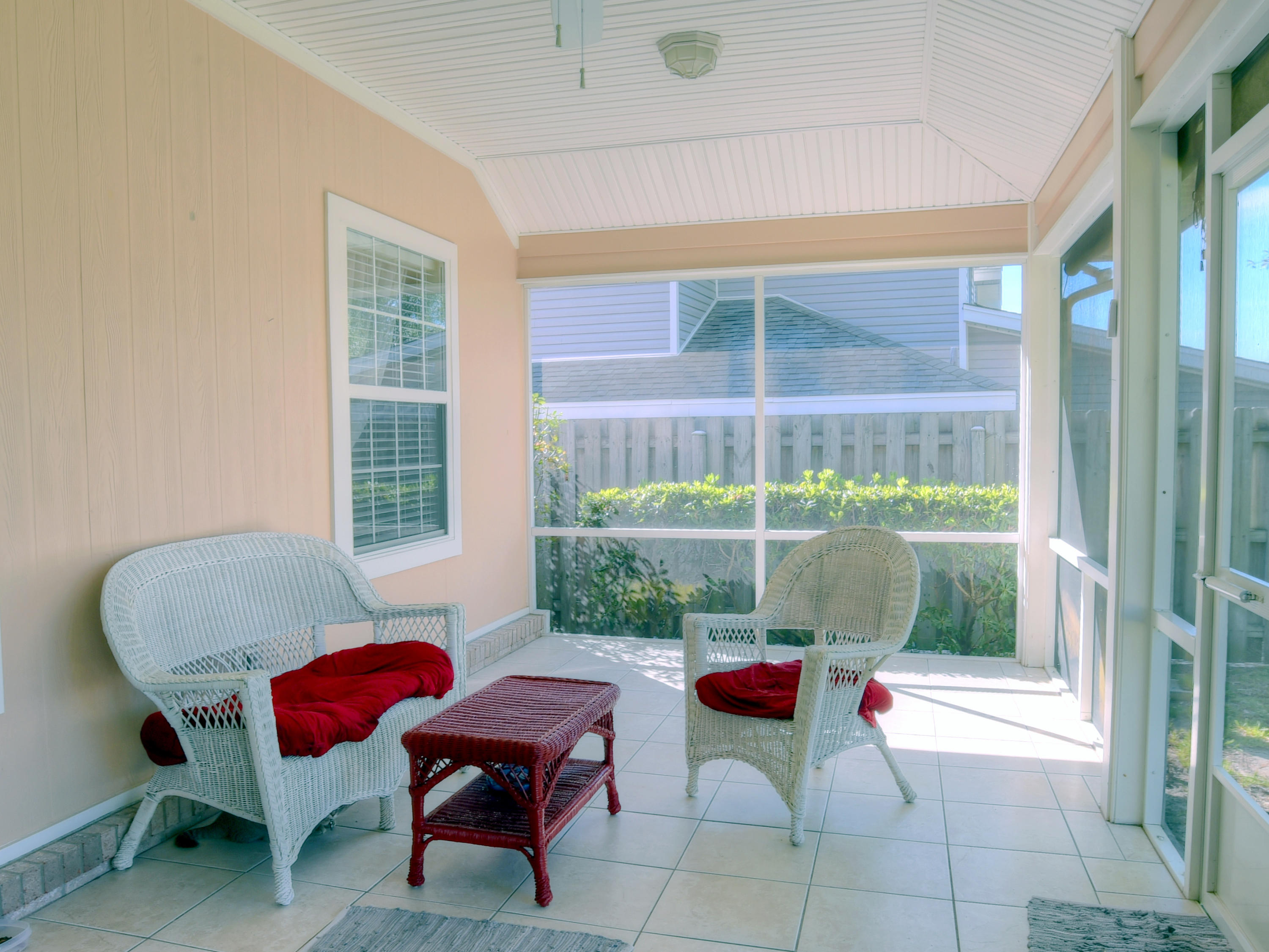 WOODRIDGE - Residential