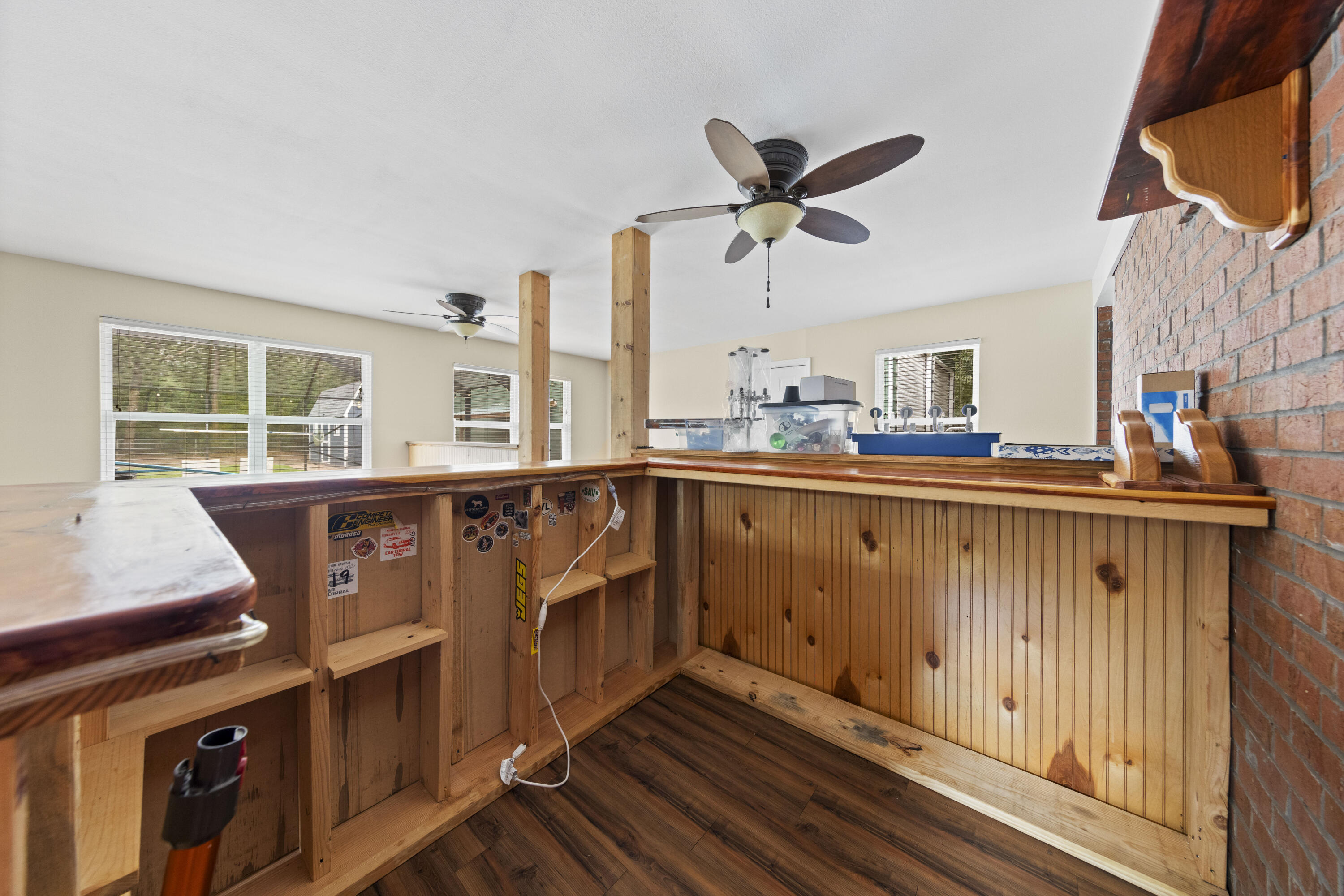 COUNTRYWOOD EST - Residential