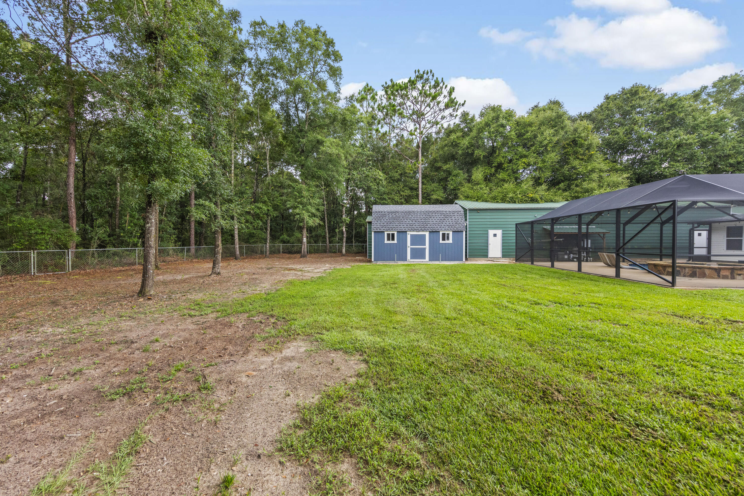 COUNTRYWOOD EST - Residential