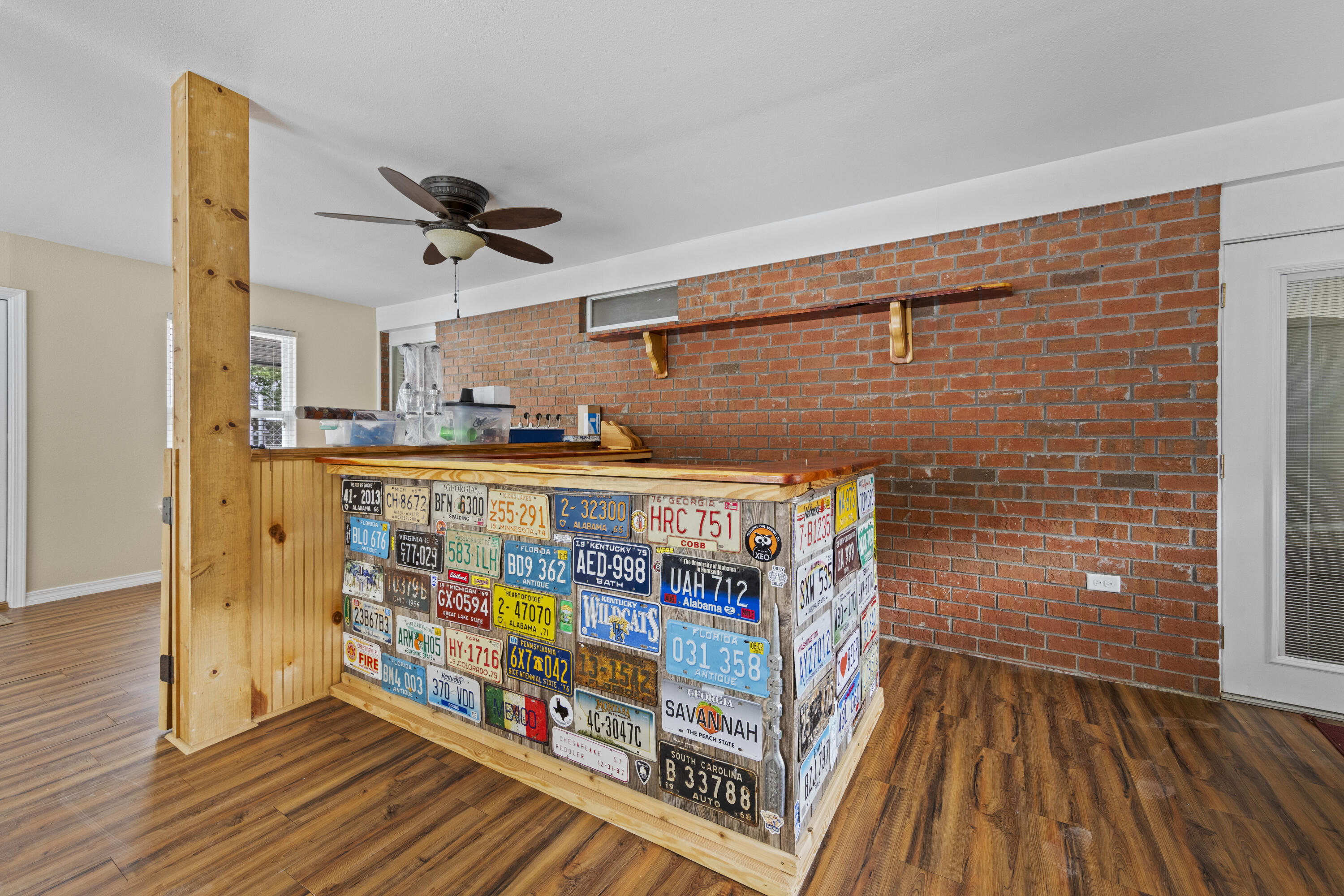 COUNTRYWOOD EST - Residential