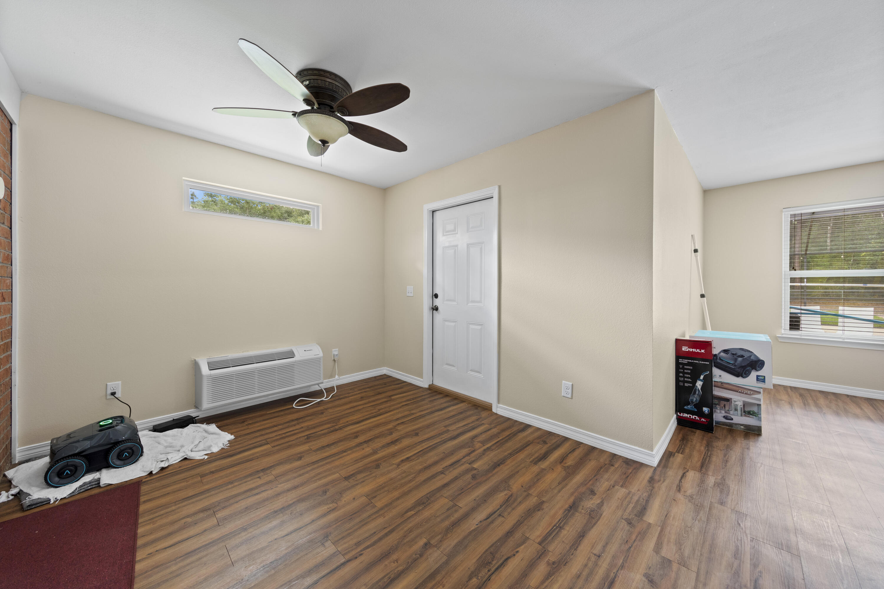 COUNTRYWOOD EST - Residential