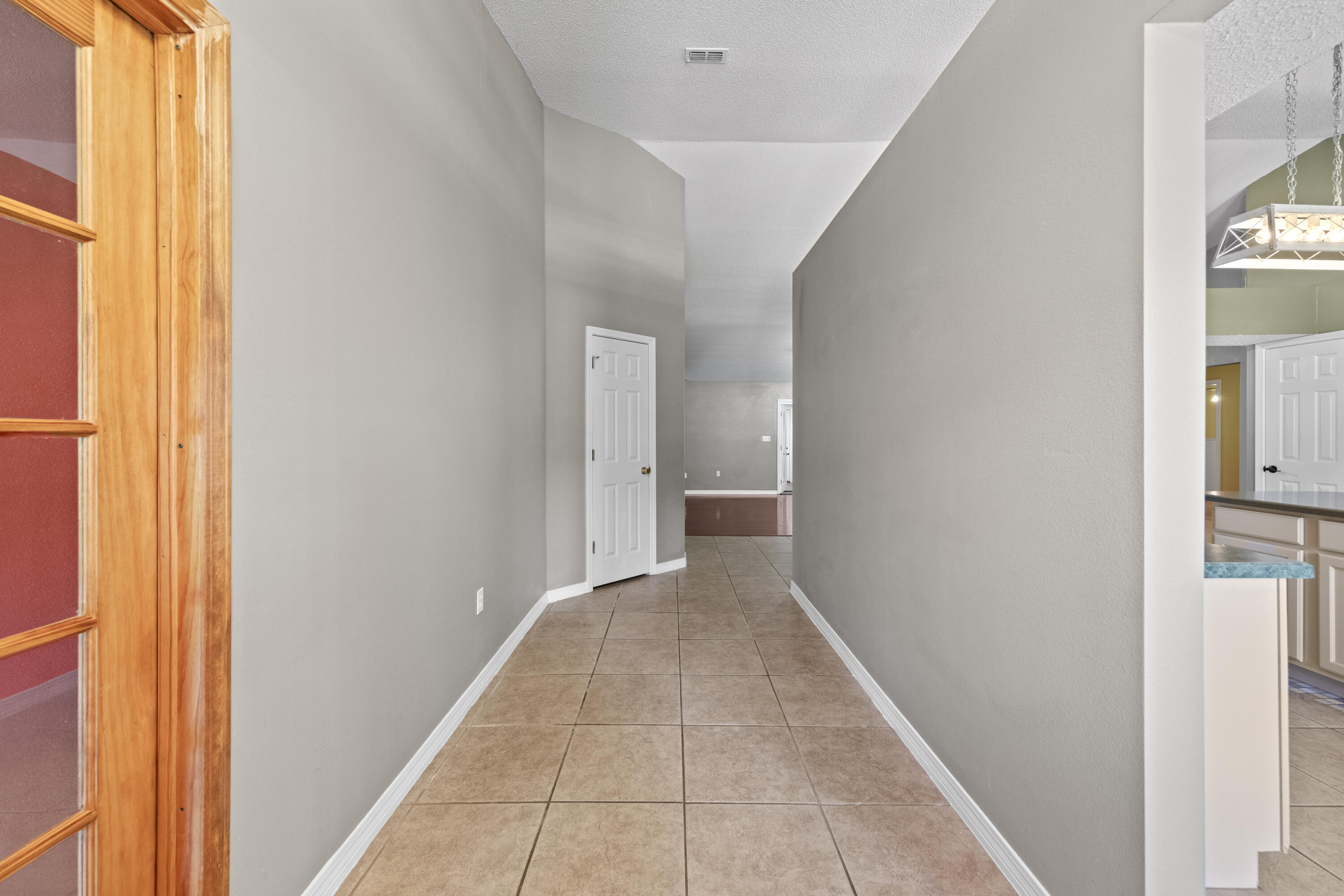 COUNTRYWOOD EST - Residential