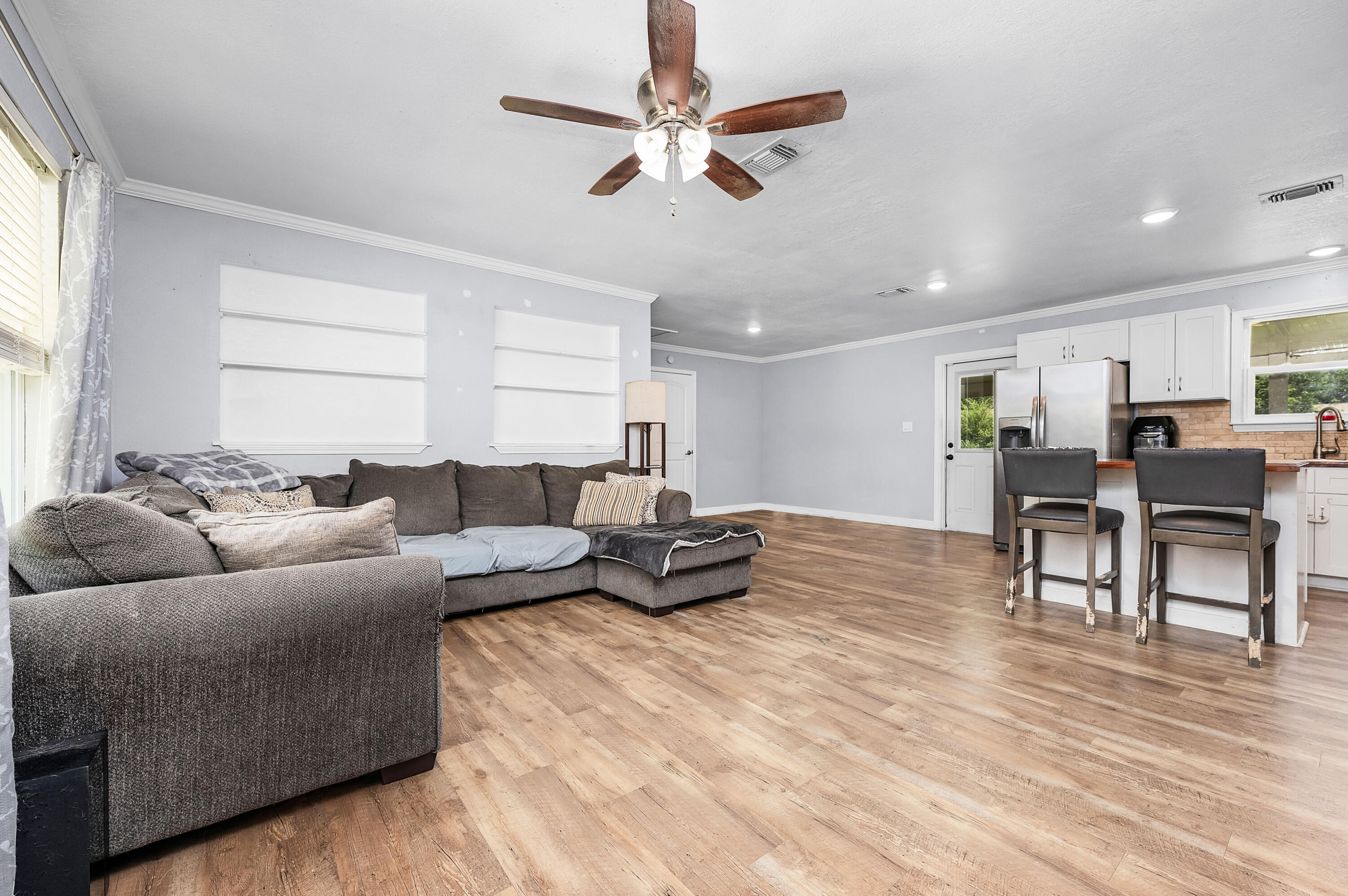 FOREST HILLS - Residential