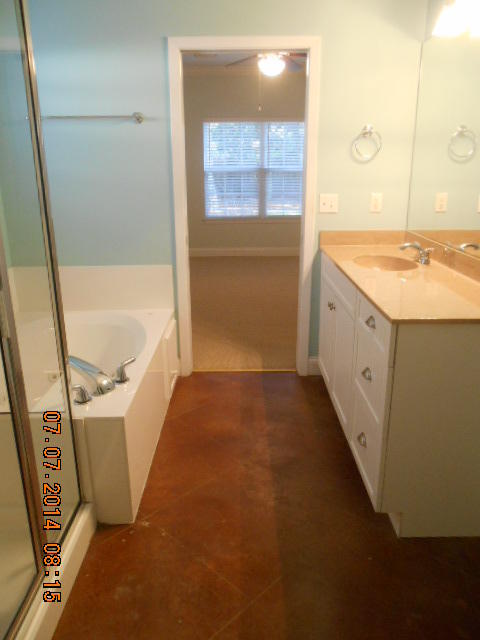 ELLIOTTS POINT 6TH ADDN - Residential Lease